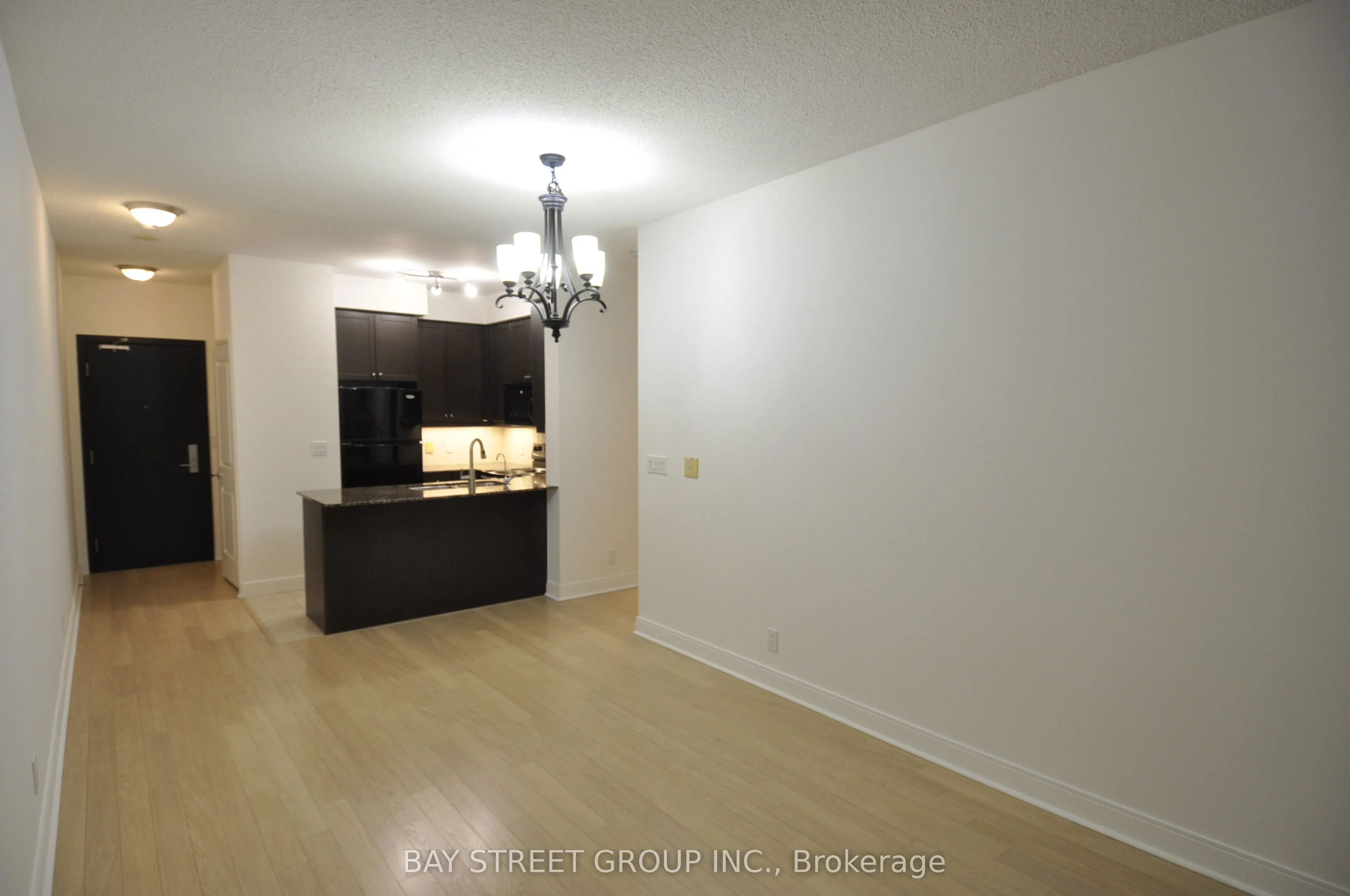 90 Absolute Avenue, #2001