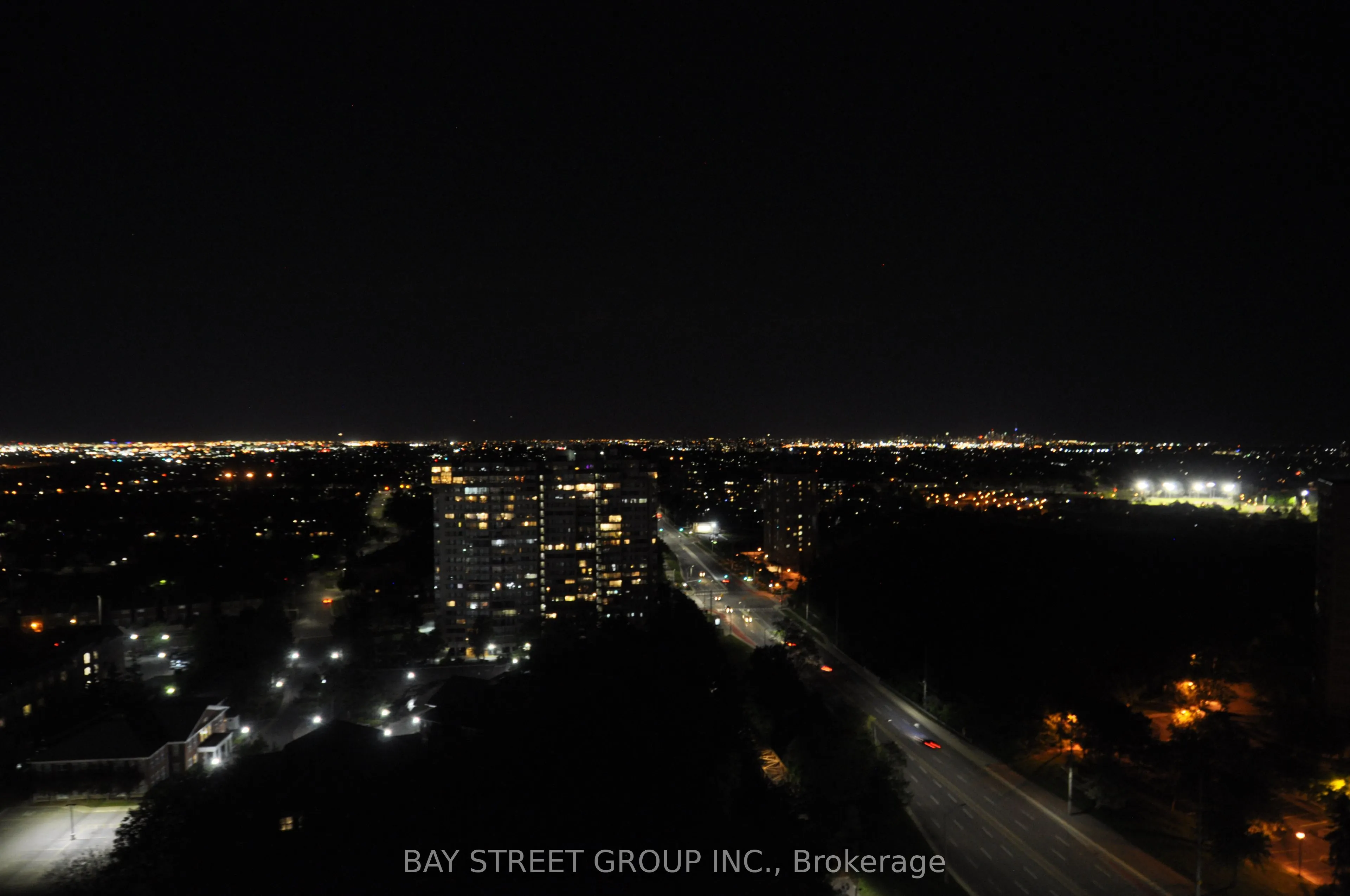 90 Absolute Avenue, #2001