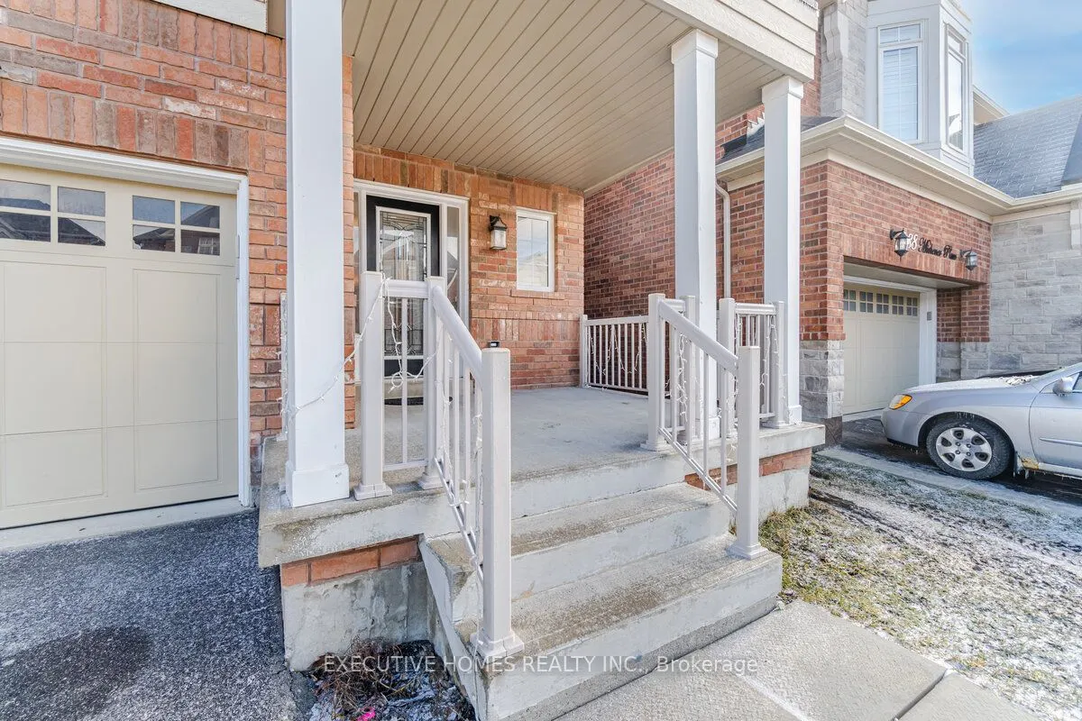 384 MICHENER Place S