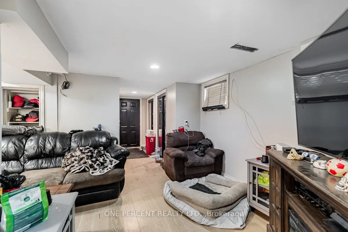 444 Maybank Avenue