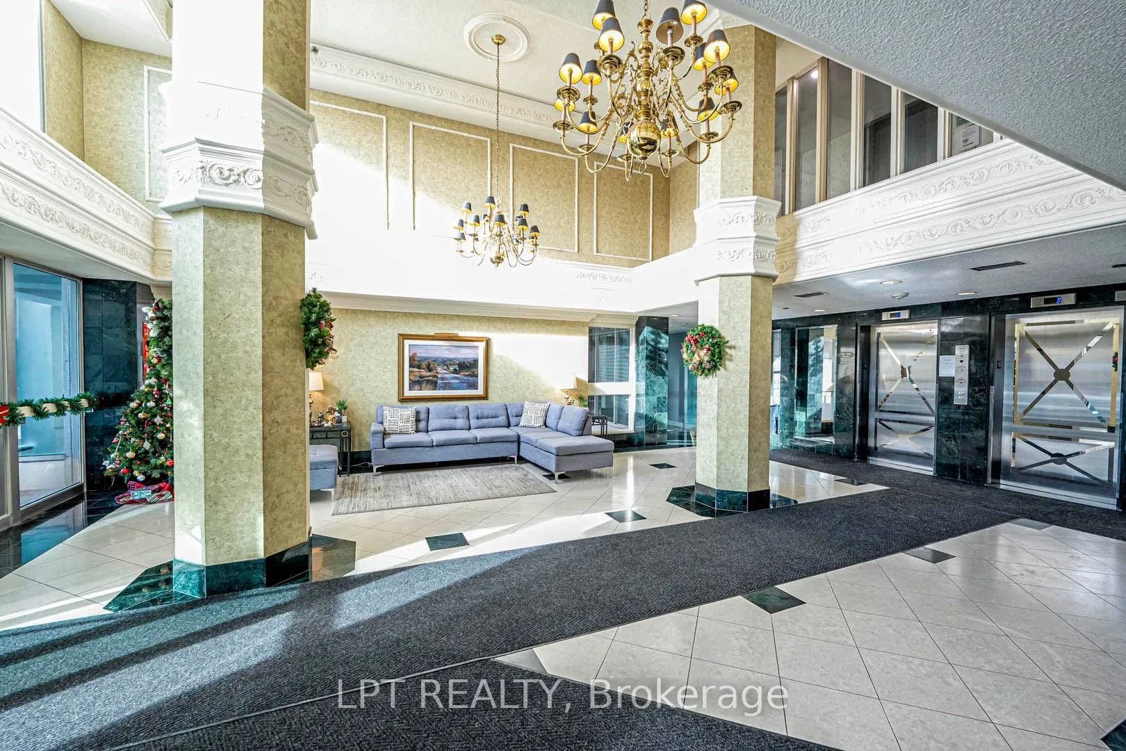 320 Mill Street S, #606