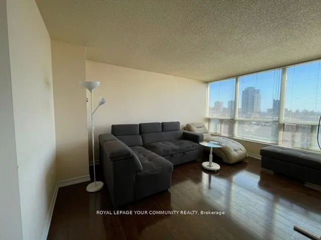 10 Laurelcrest Street, #607