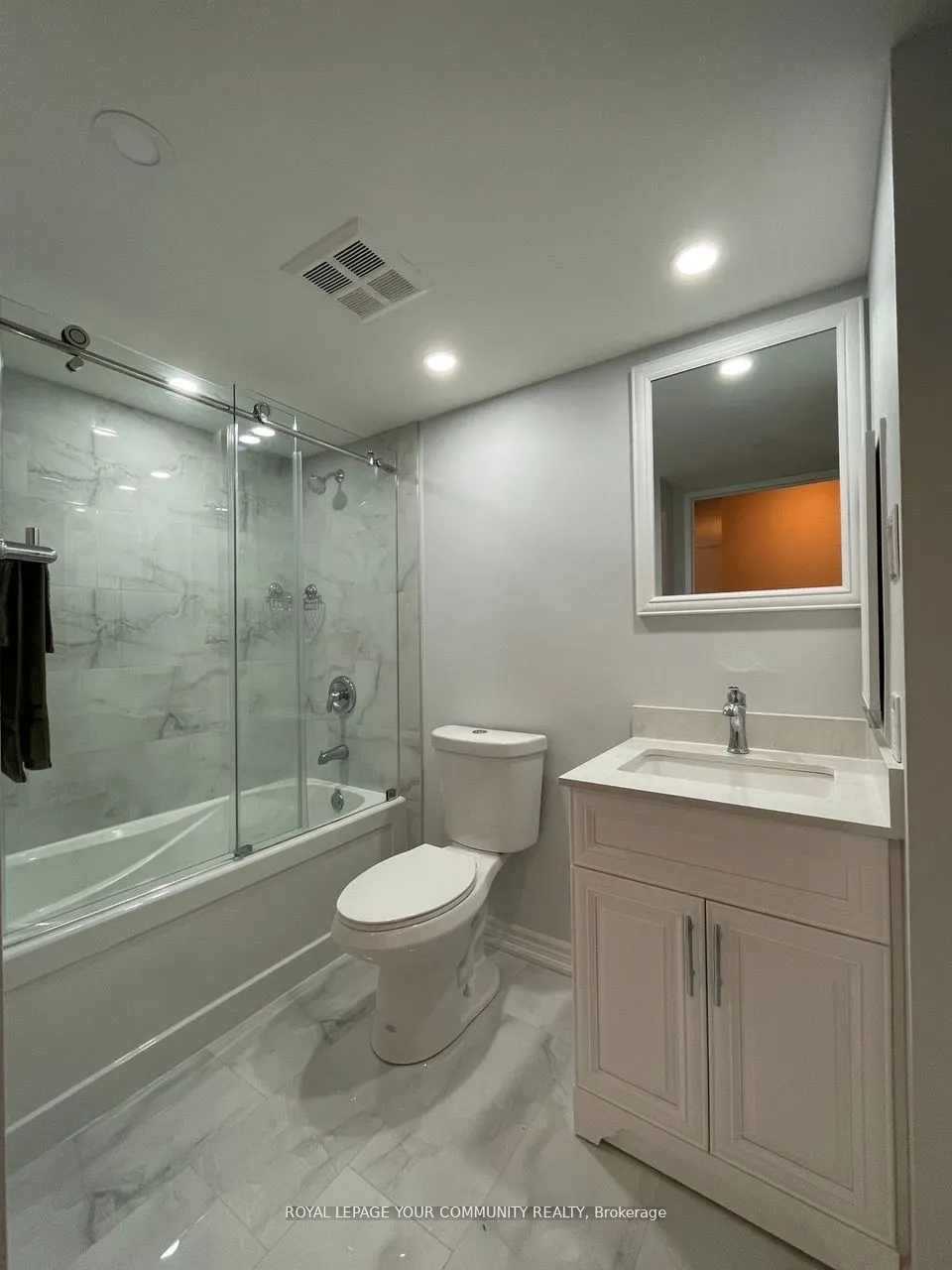 10 Laurelcrest Street, #607