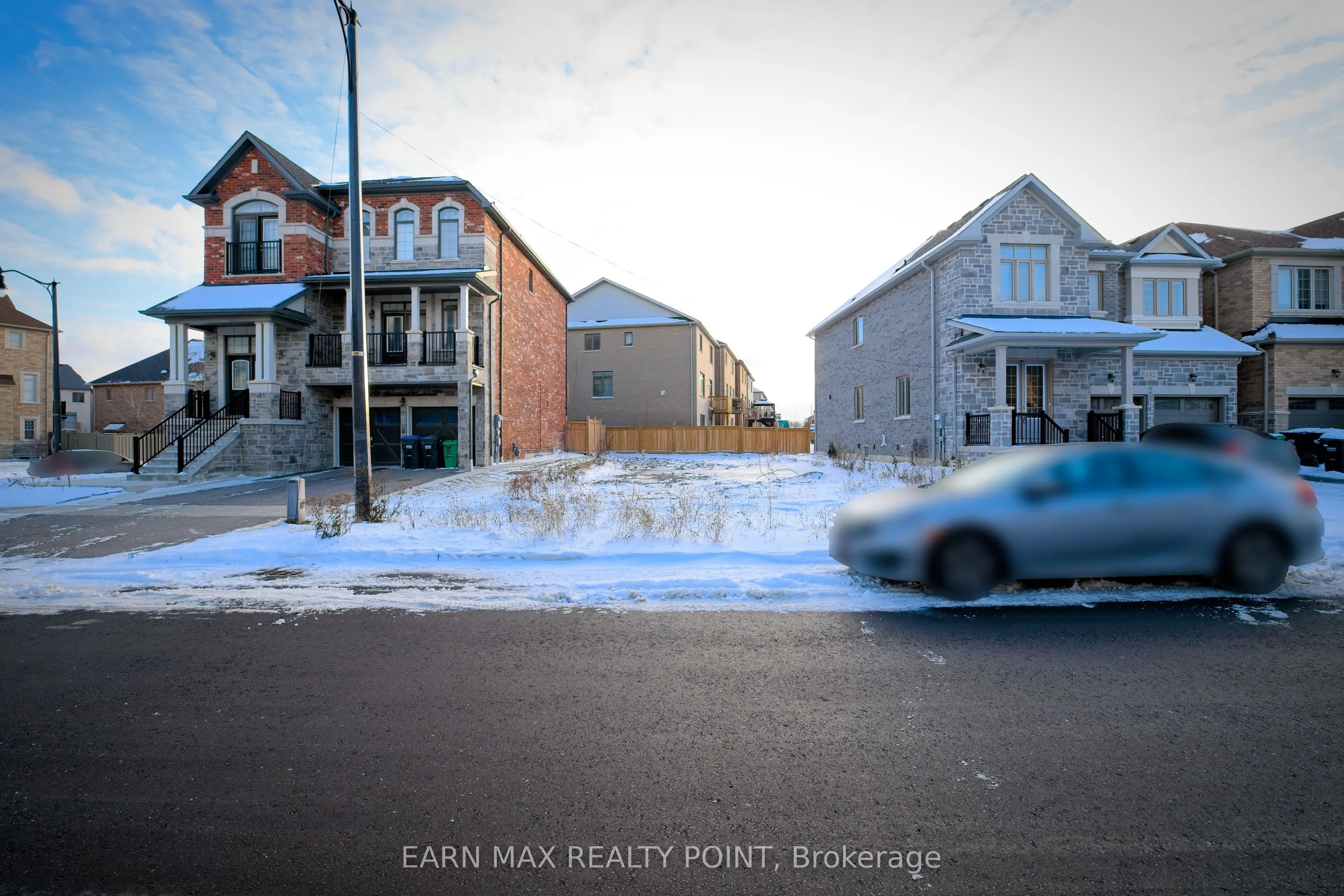 180 Thornbush Boulevard