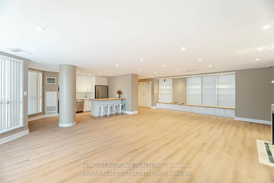 1155 BOUGH BEECHES Boulevard, #208