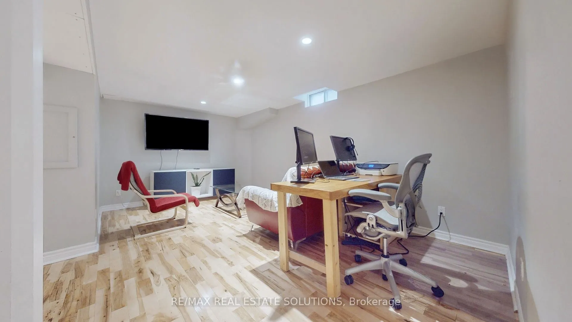 3081 Olympus Mews