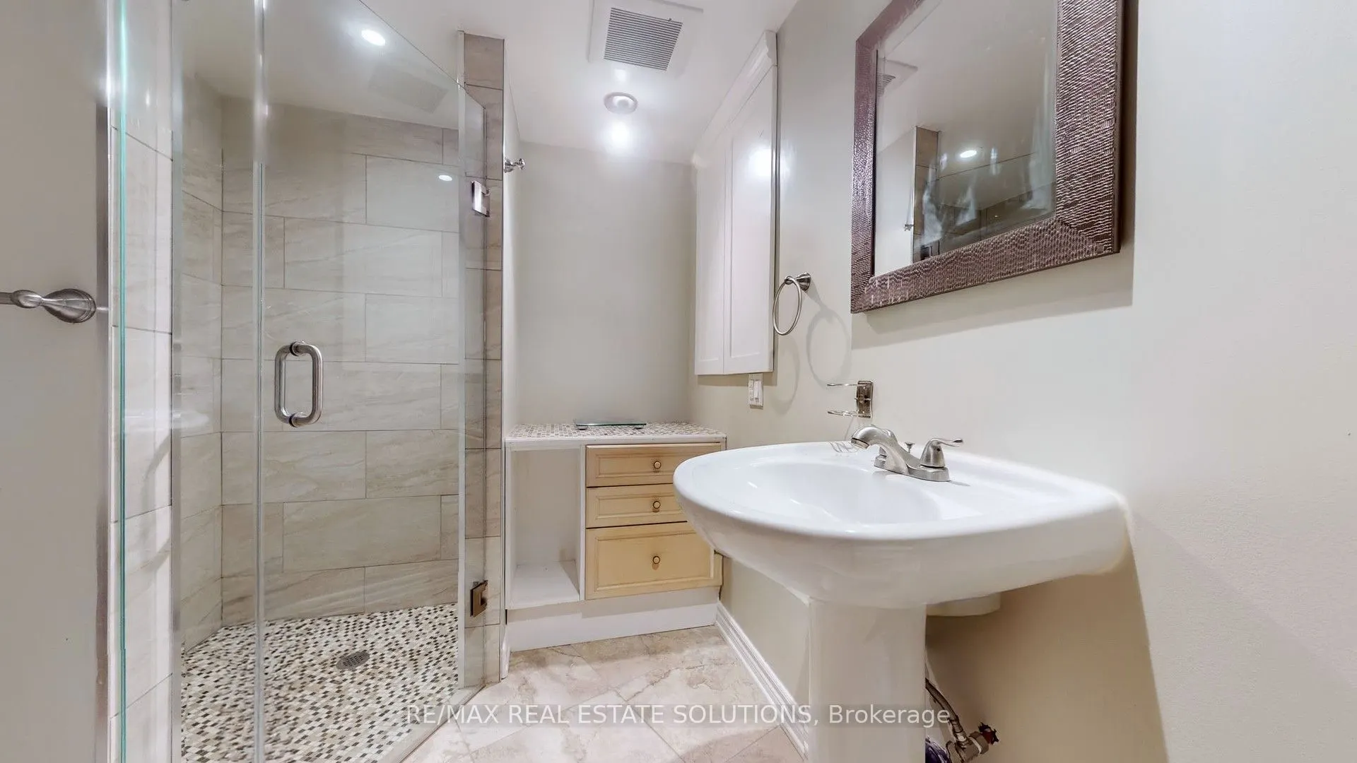 3081 Olympus Mews
