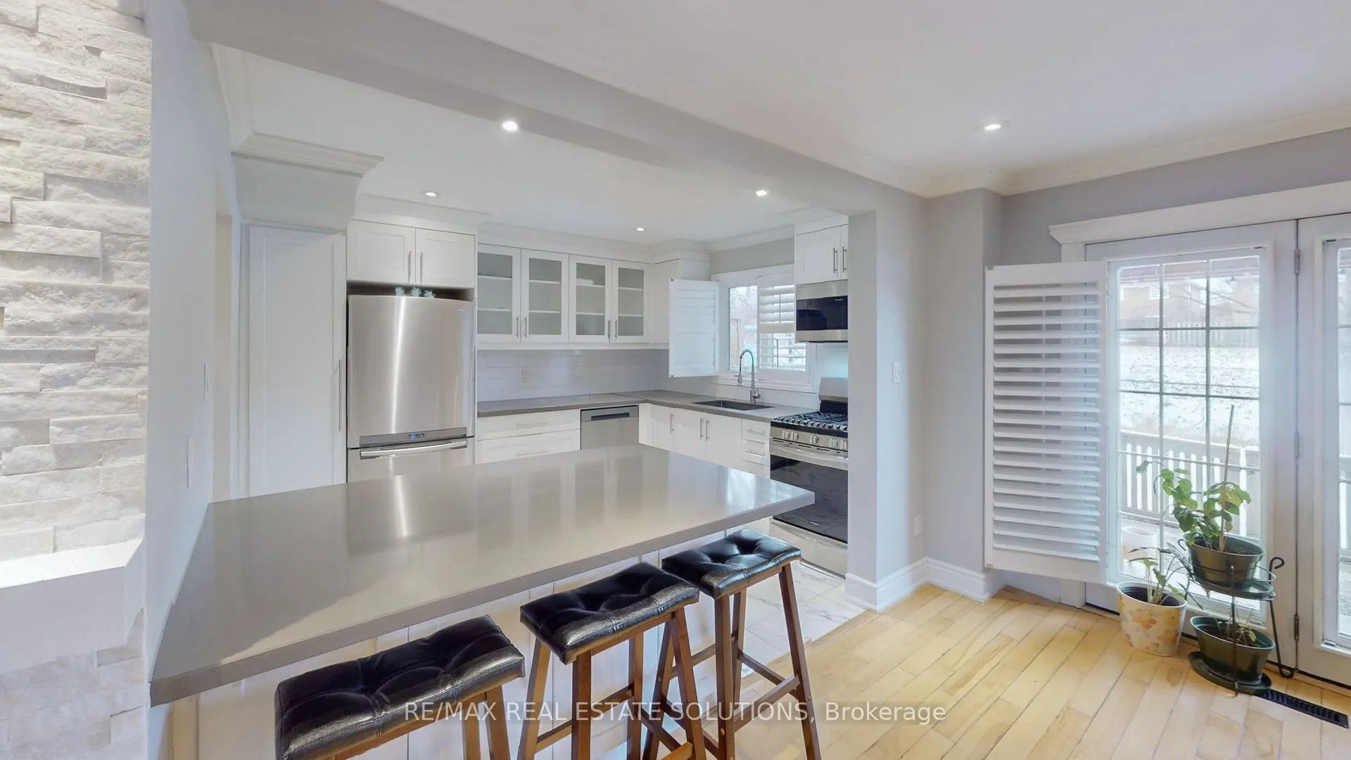 3081 Olympus Mews