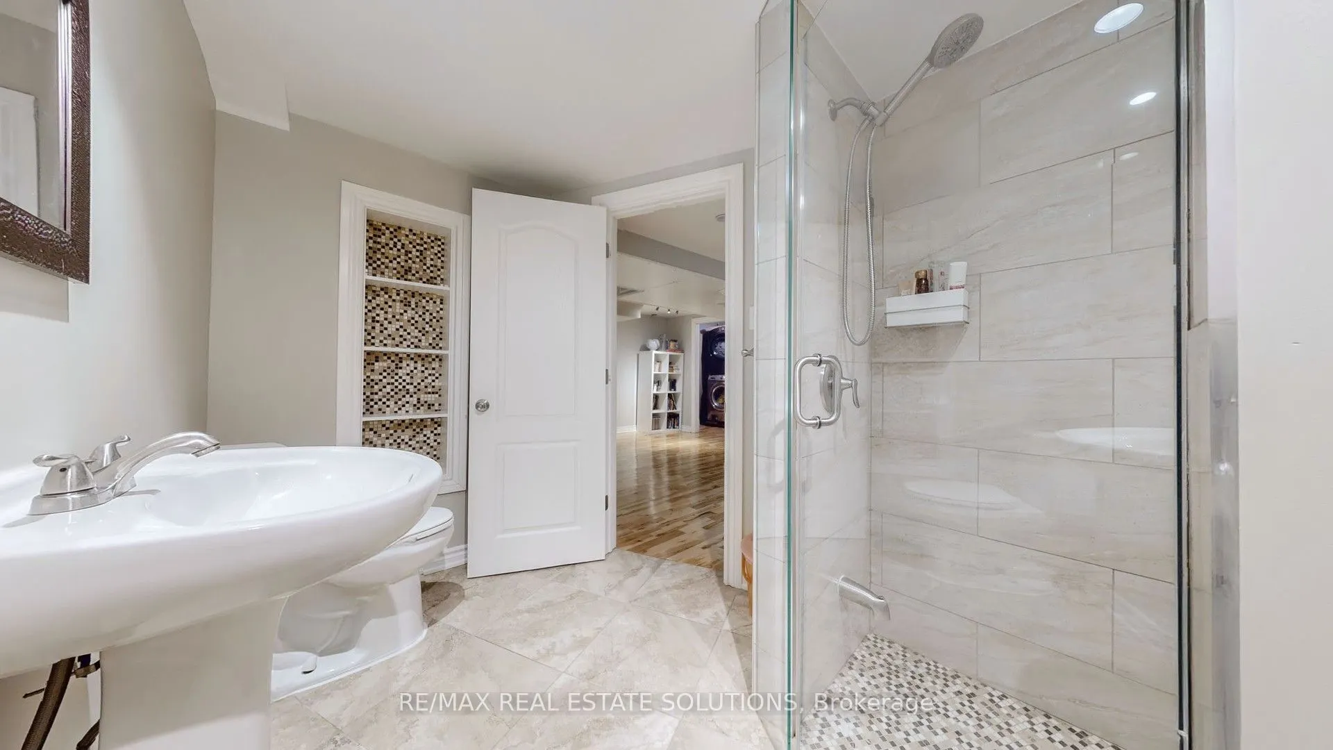3081 Olympus Mews