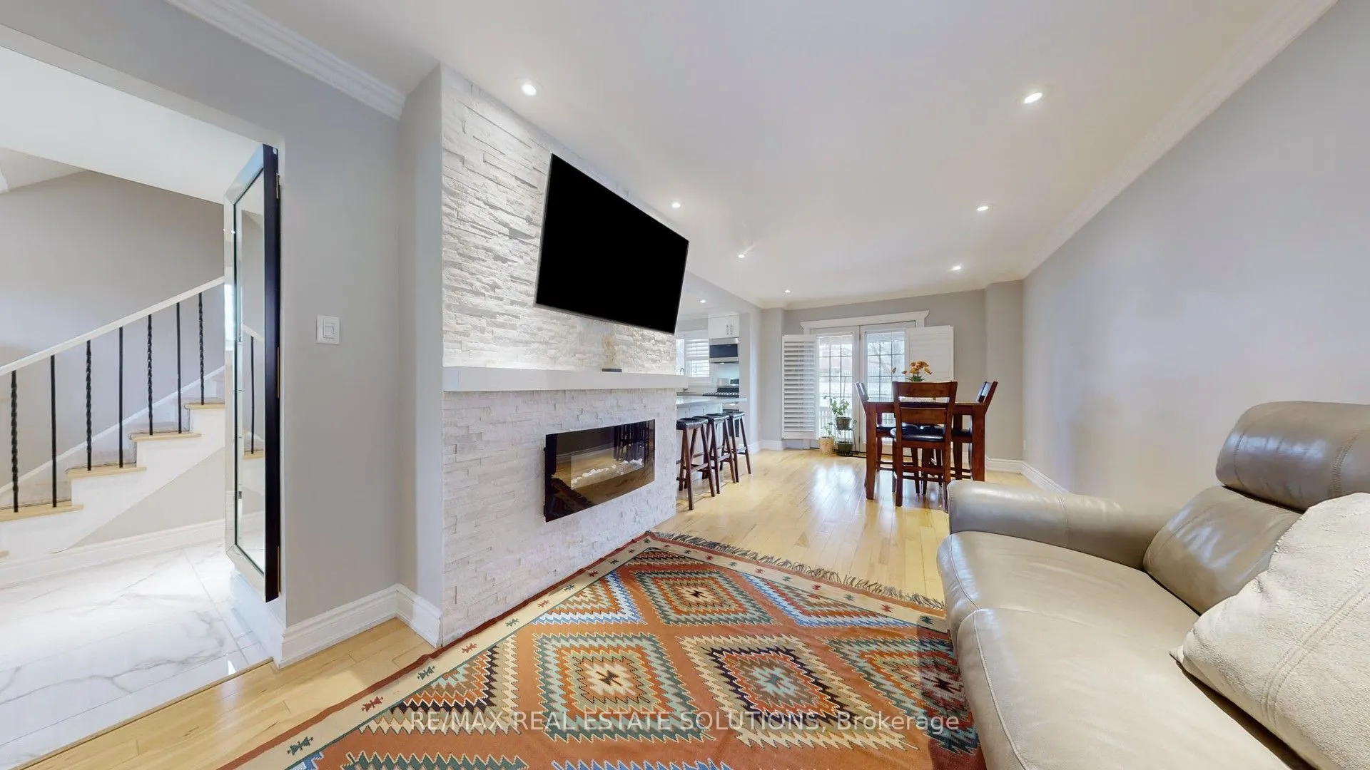 3081 Olympus Mews