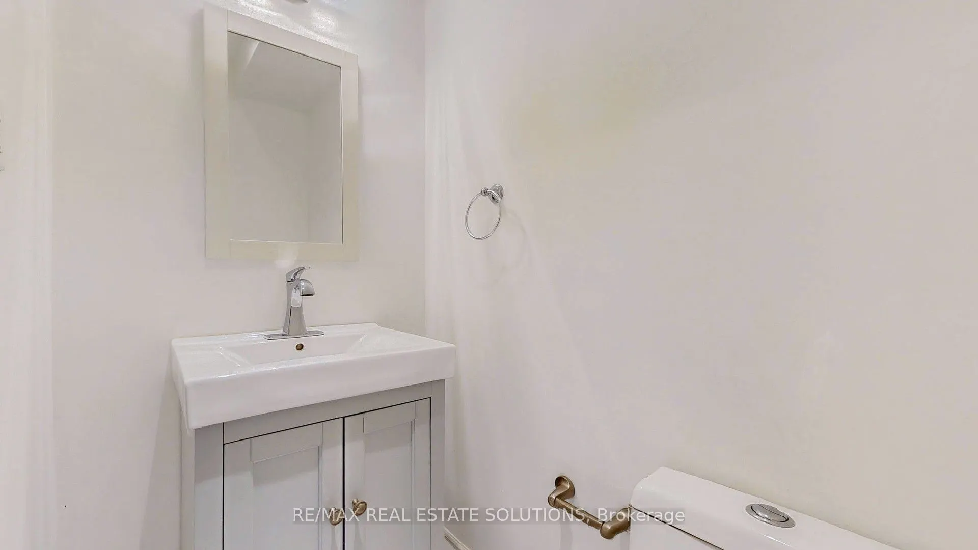 3081 Olympus Mews