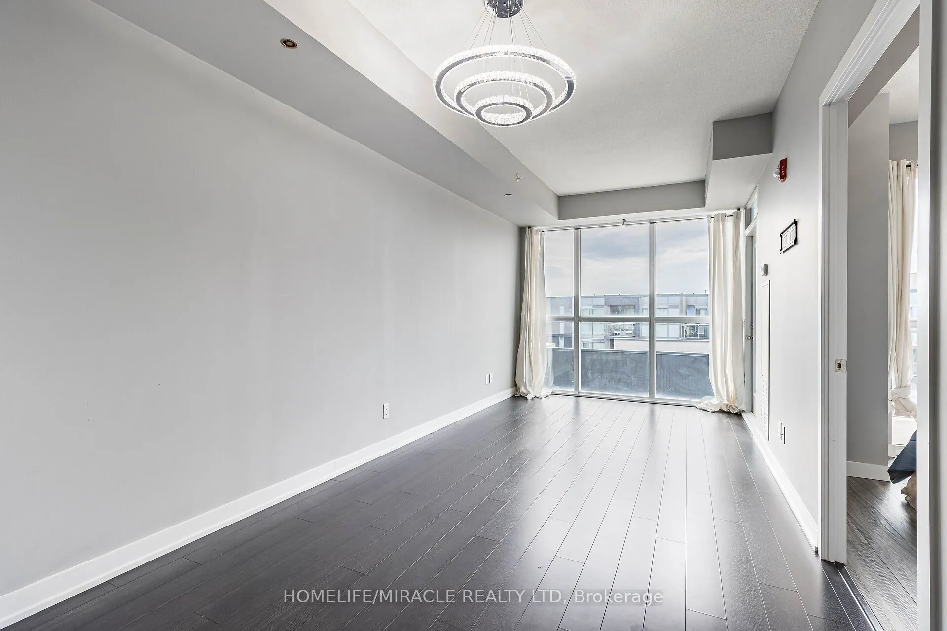5240 Dundas Street, #B414