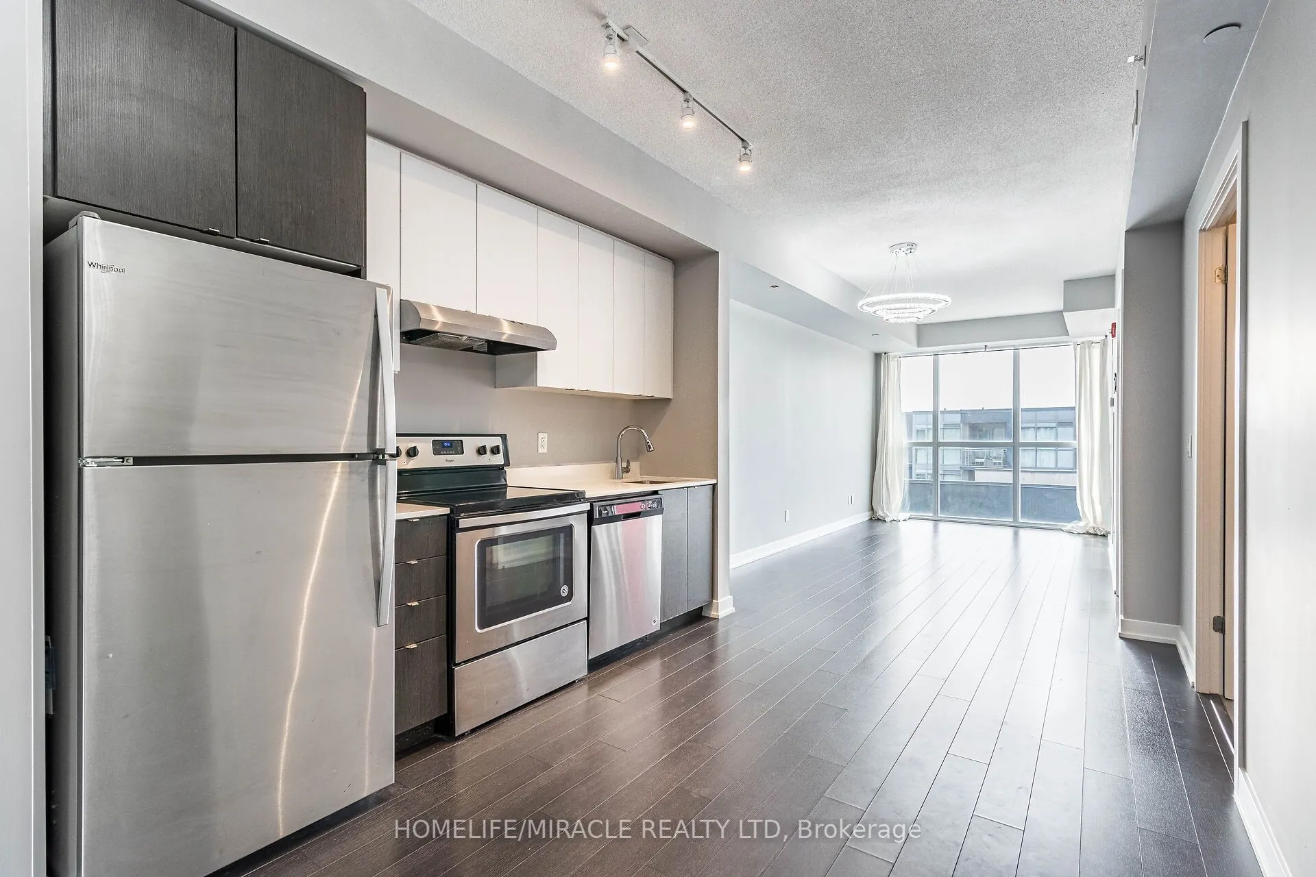 5240 Dundas Street, #B414