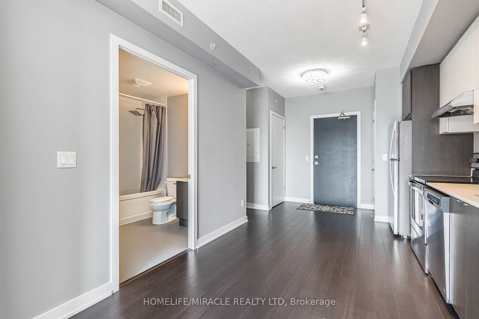 5240 Dundas Street, #B414