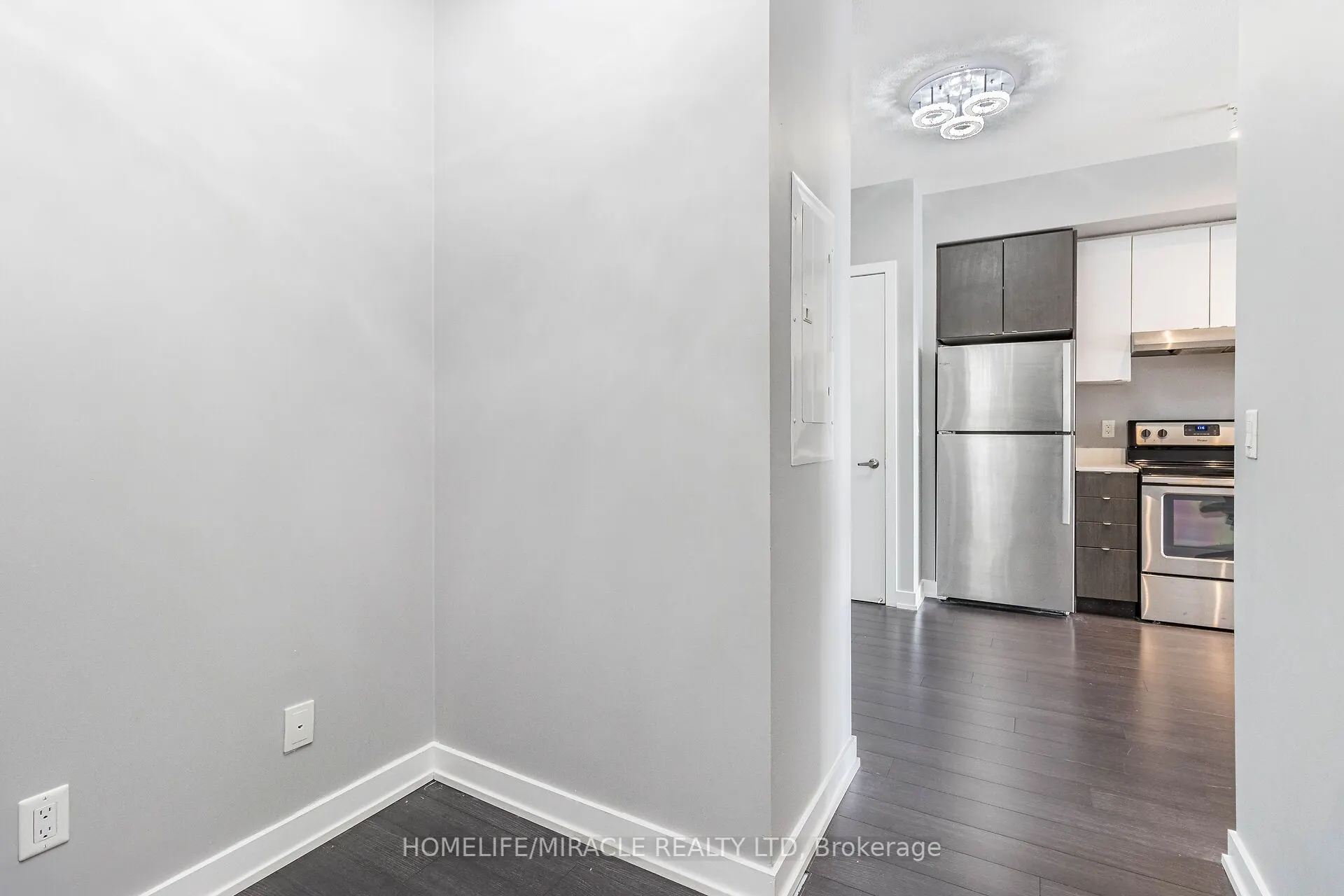 5240 Dundas Street, #B414