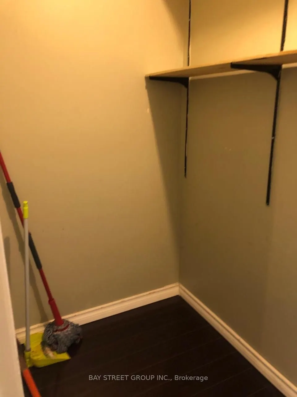 17 Knightsbridge Road, #1803