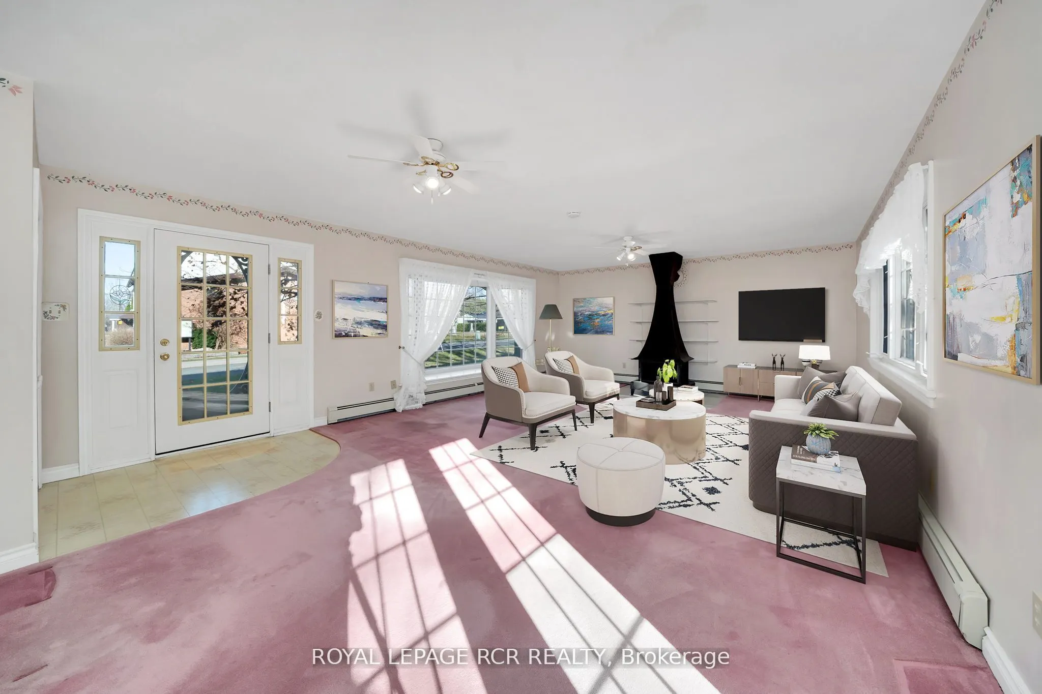33 Pine Avenue