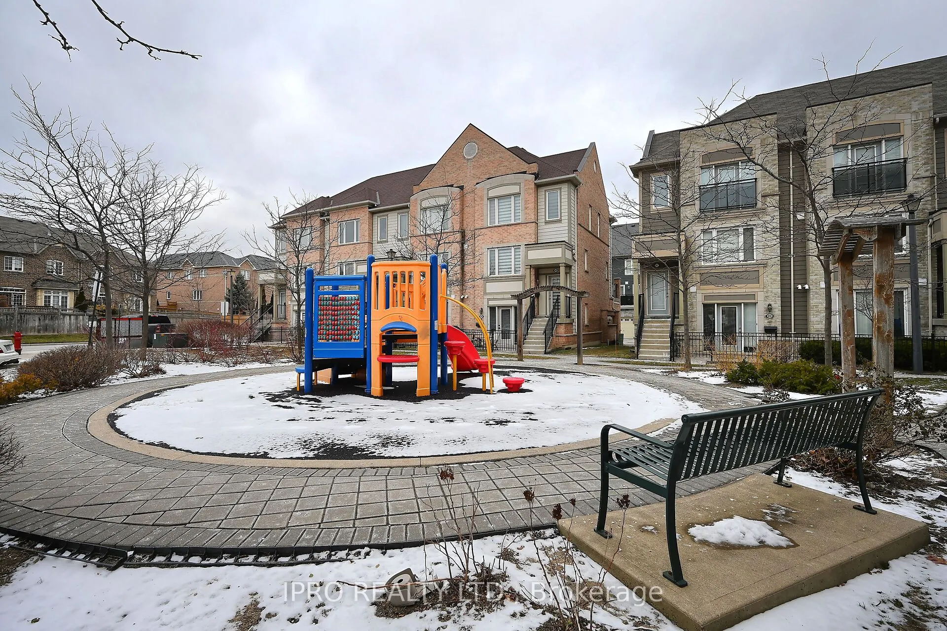 3075 Thomas Street, #303