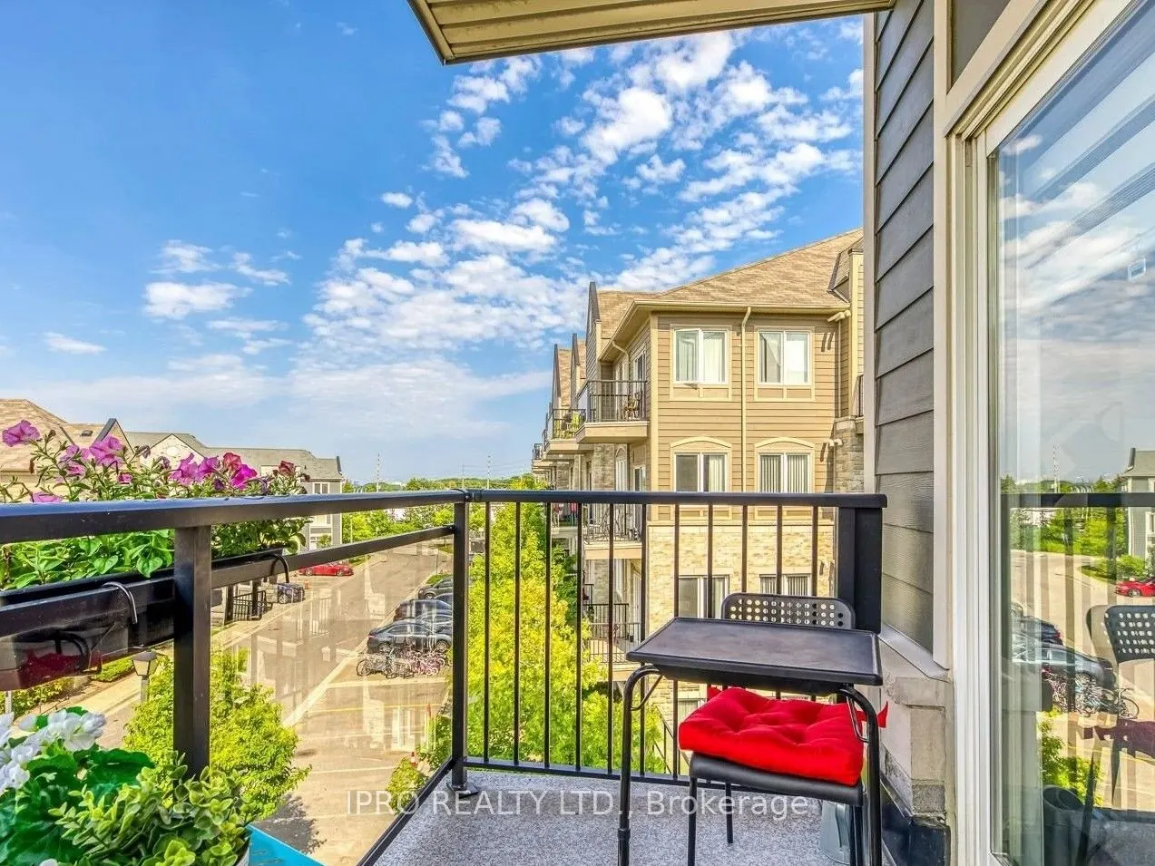 3075 Thomas Street, #303
