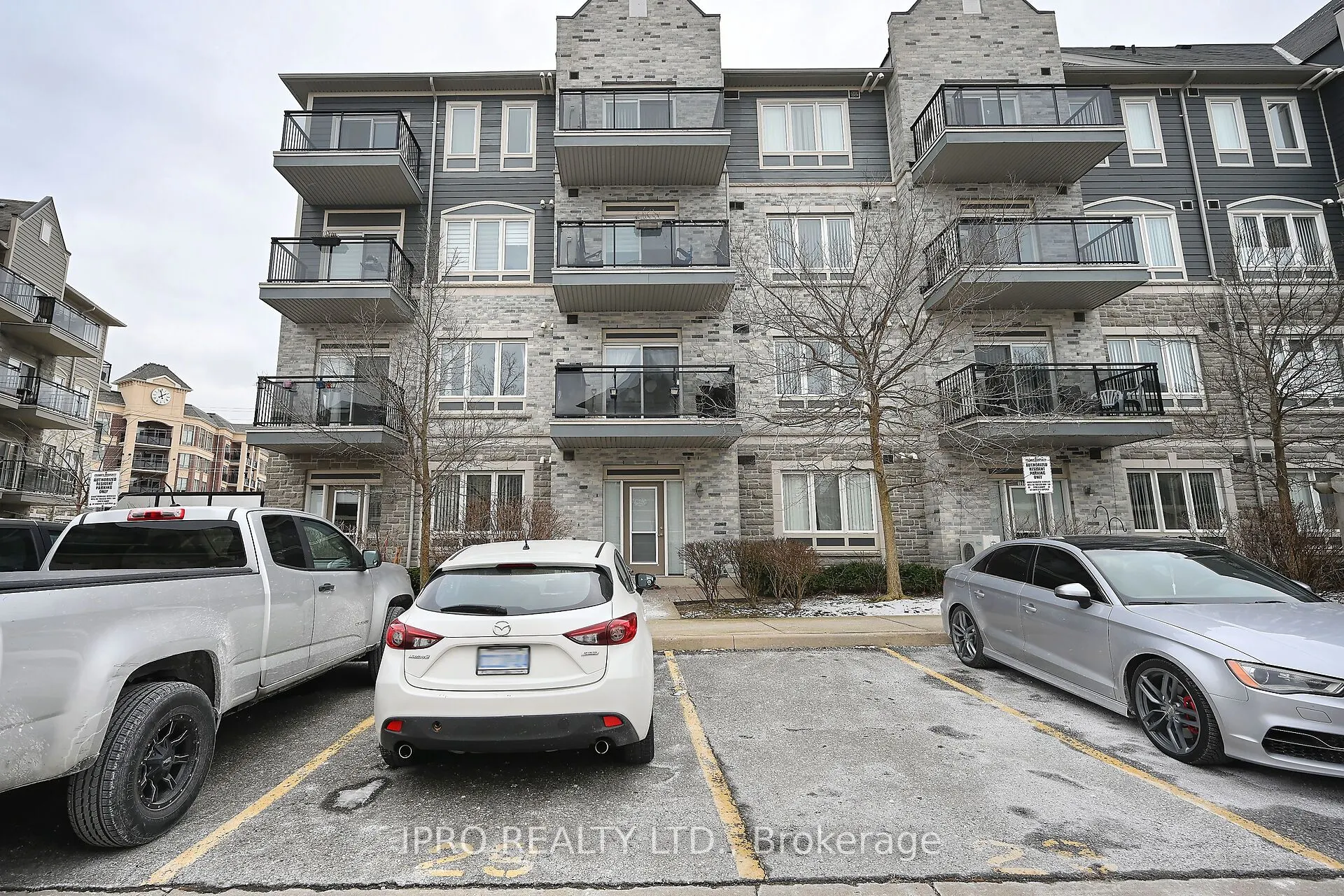 3075 Thomas Street, #303