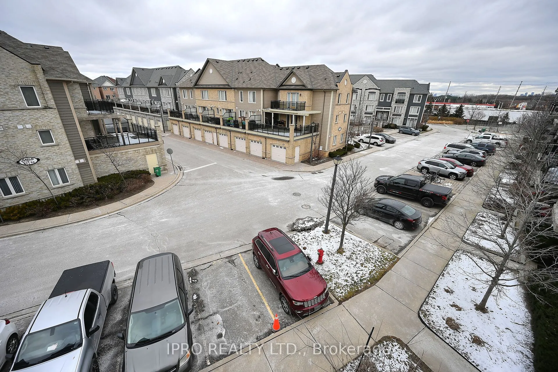 3075 Thomas Street, #303
