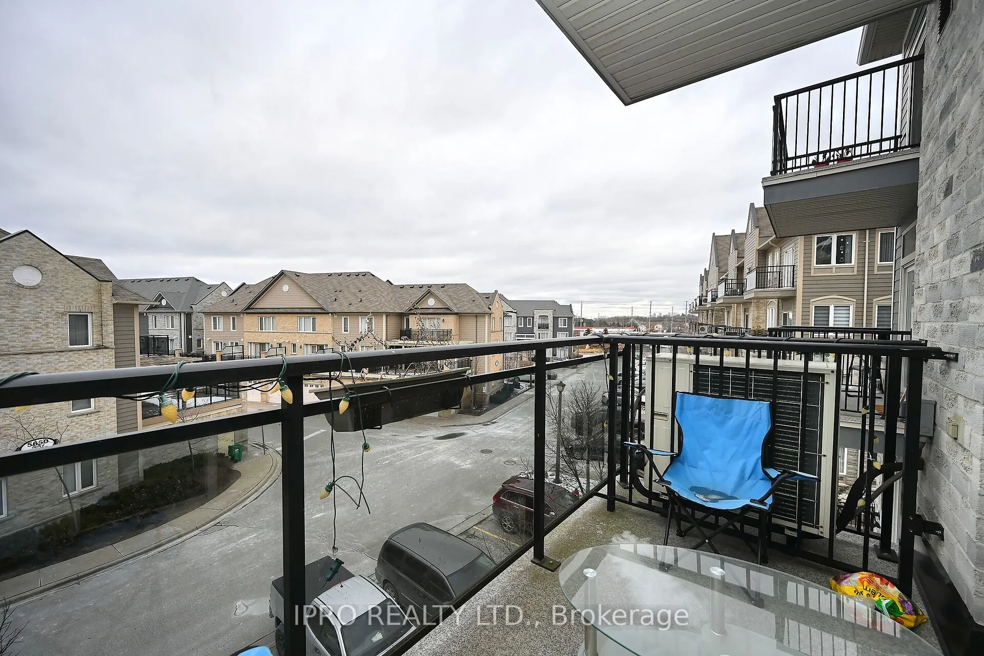 3075 Thomas Street, #303