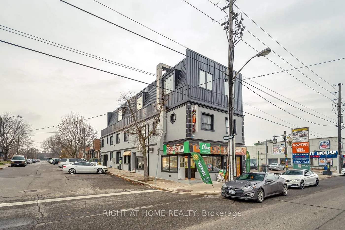 2834 Lakeshore Boulevard W, #3A