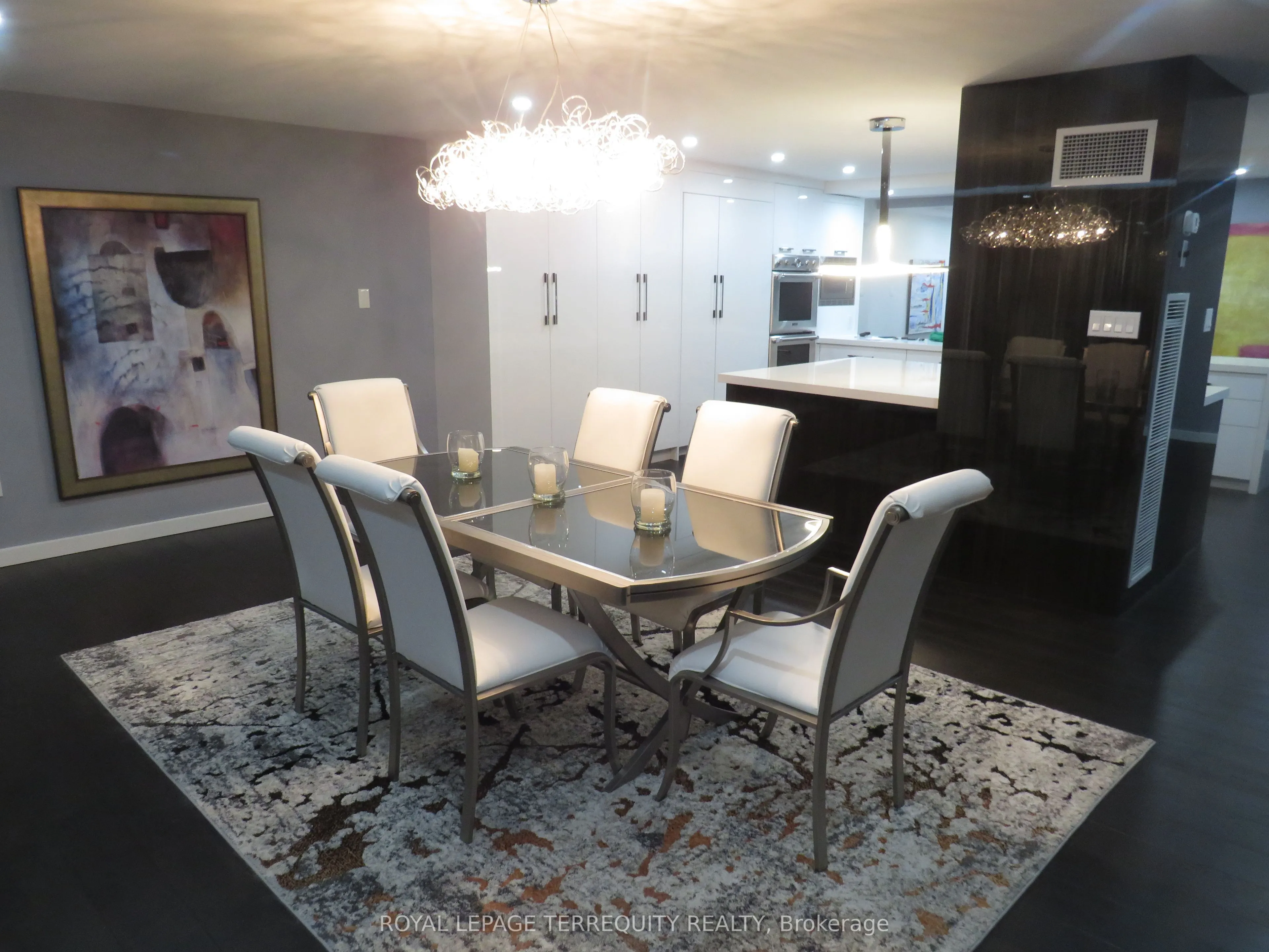 2045 Lake Shore Boulevard W, #3305