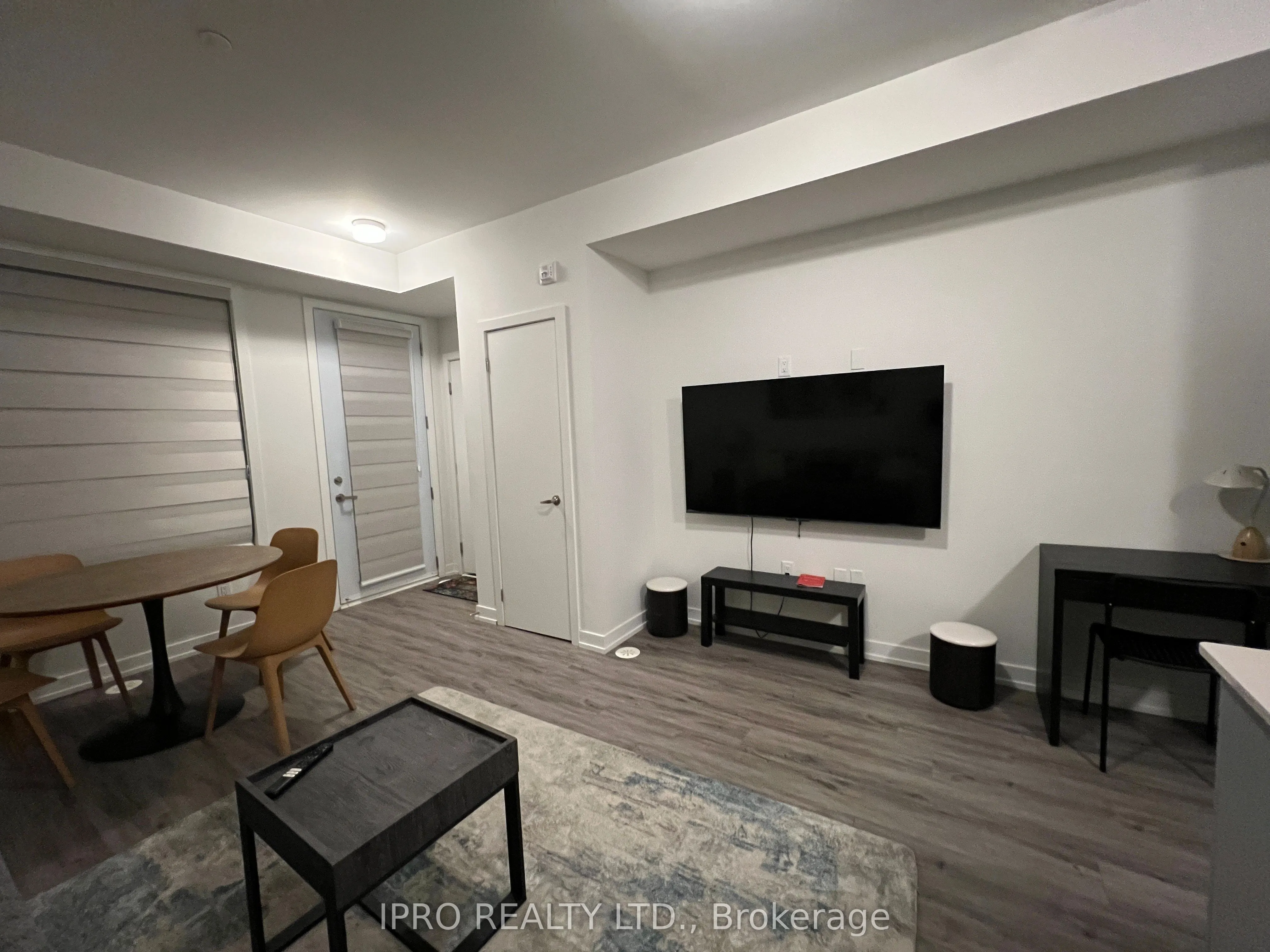 3562 Colonial Drive #3