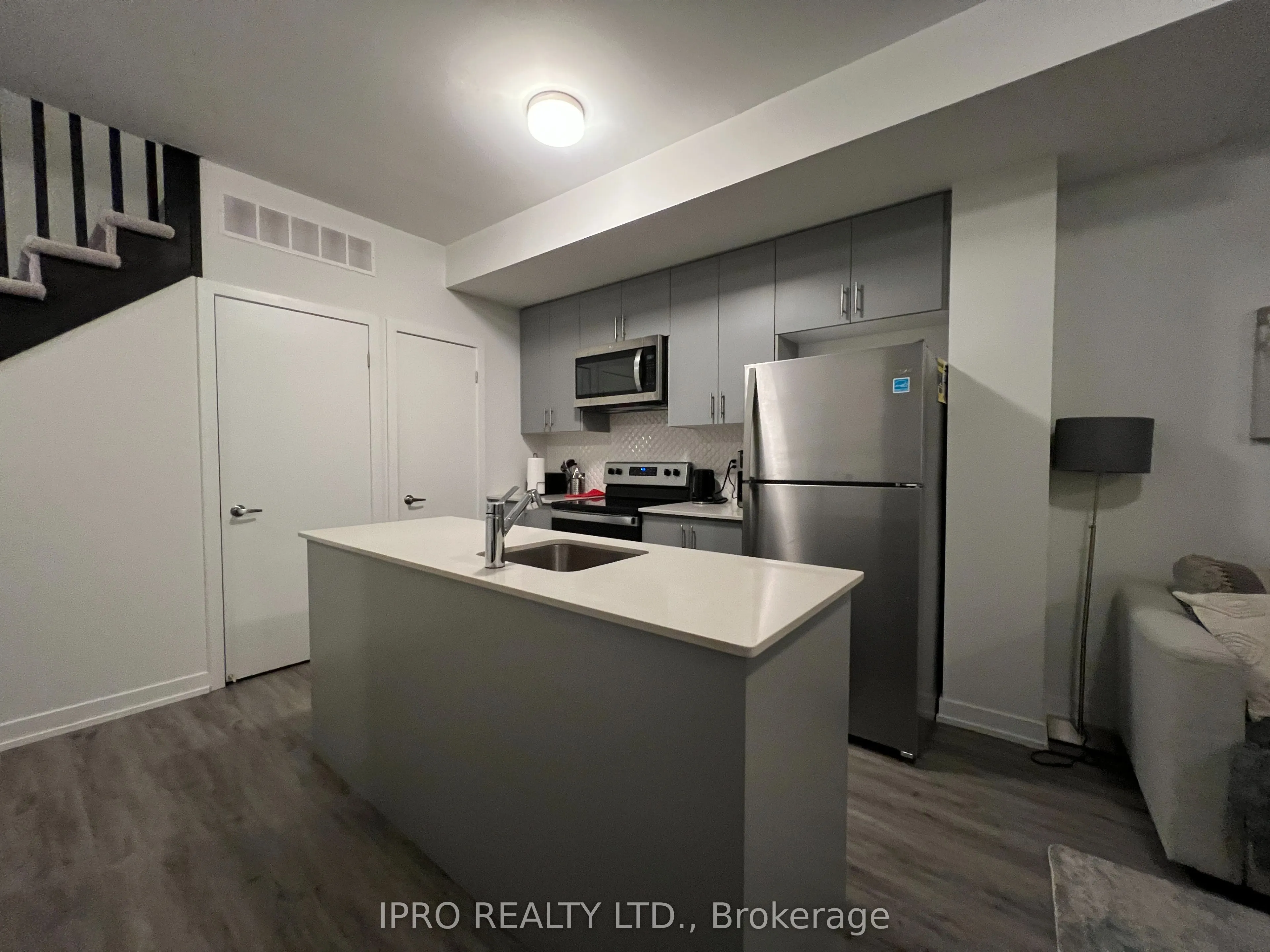 3562 Colonial Drive #3