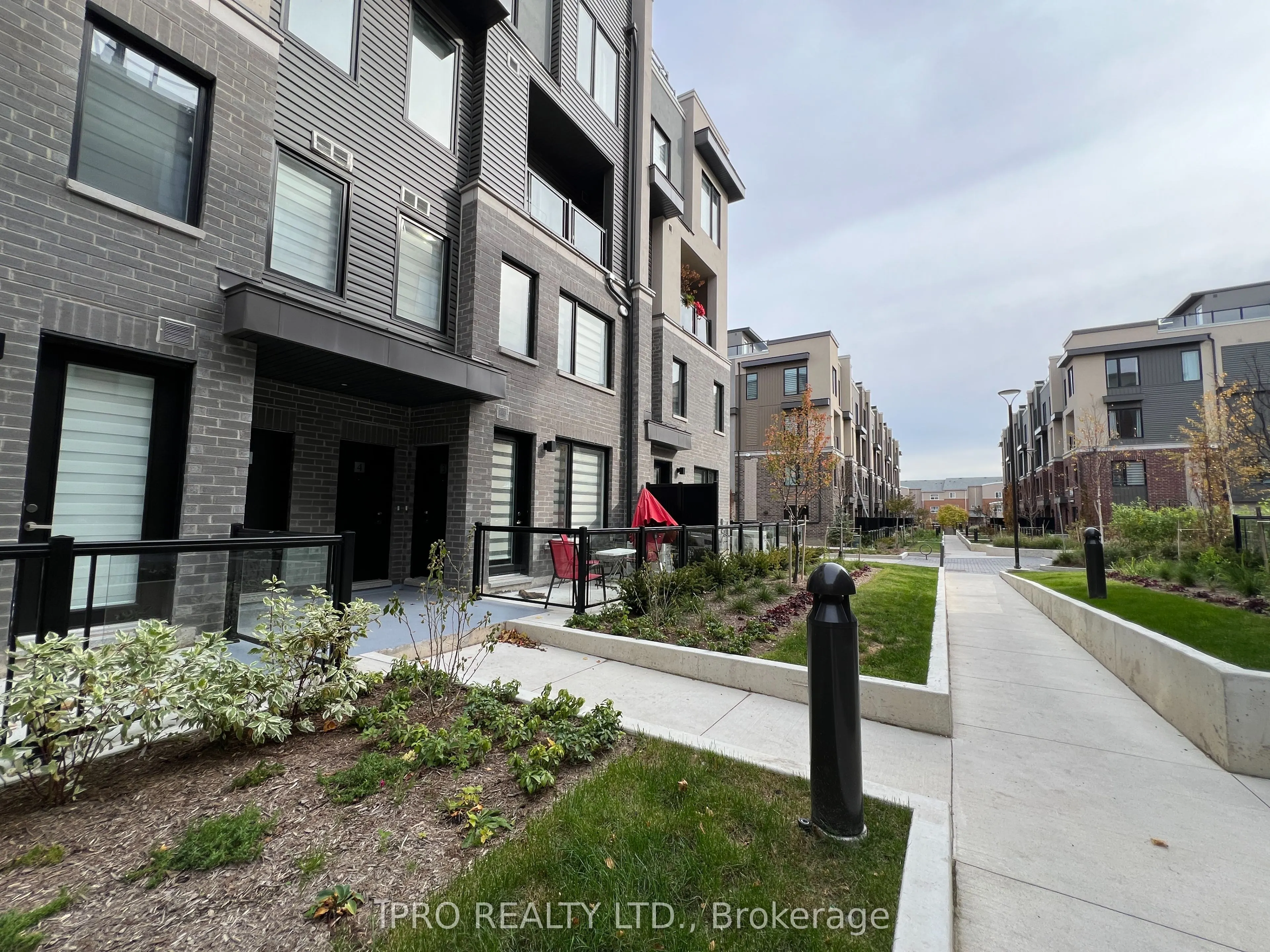 3562 Colonial Drive #3