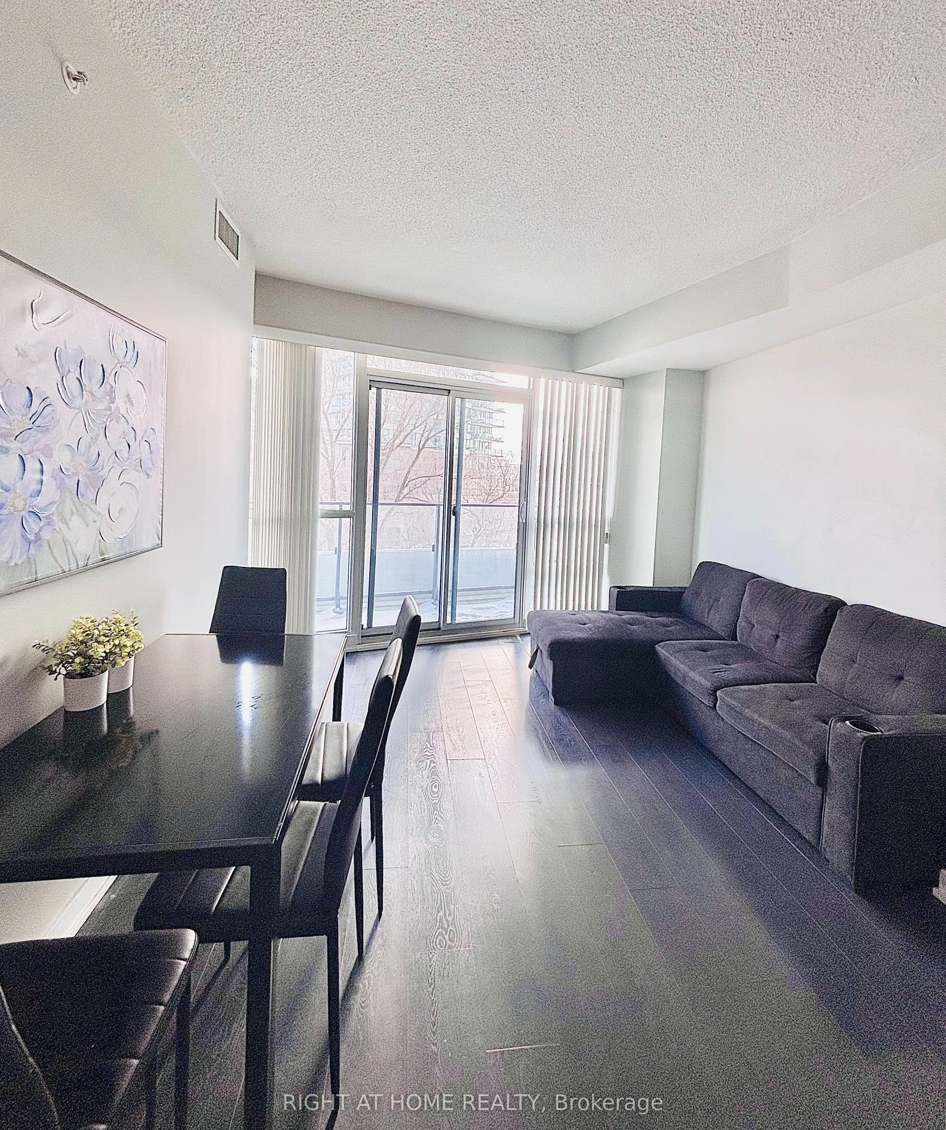 2212 Lake Shore Boulevard W #502