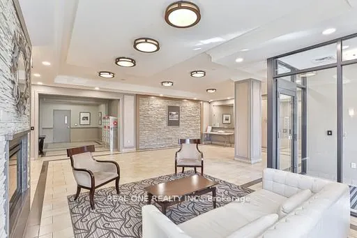 61 Heintzman Street, #312