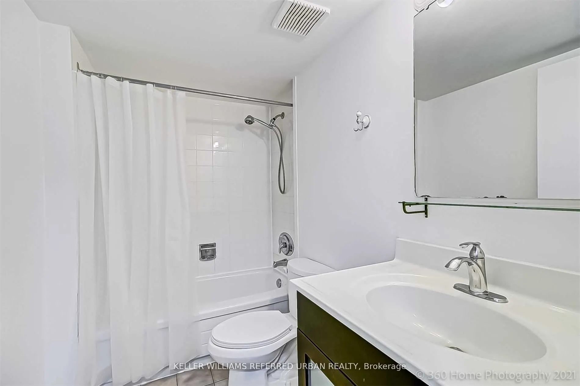 4185 Shipp Drive, #211
