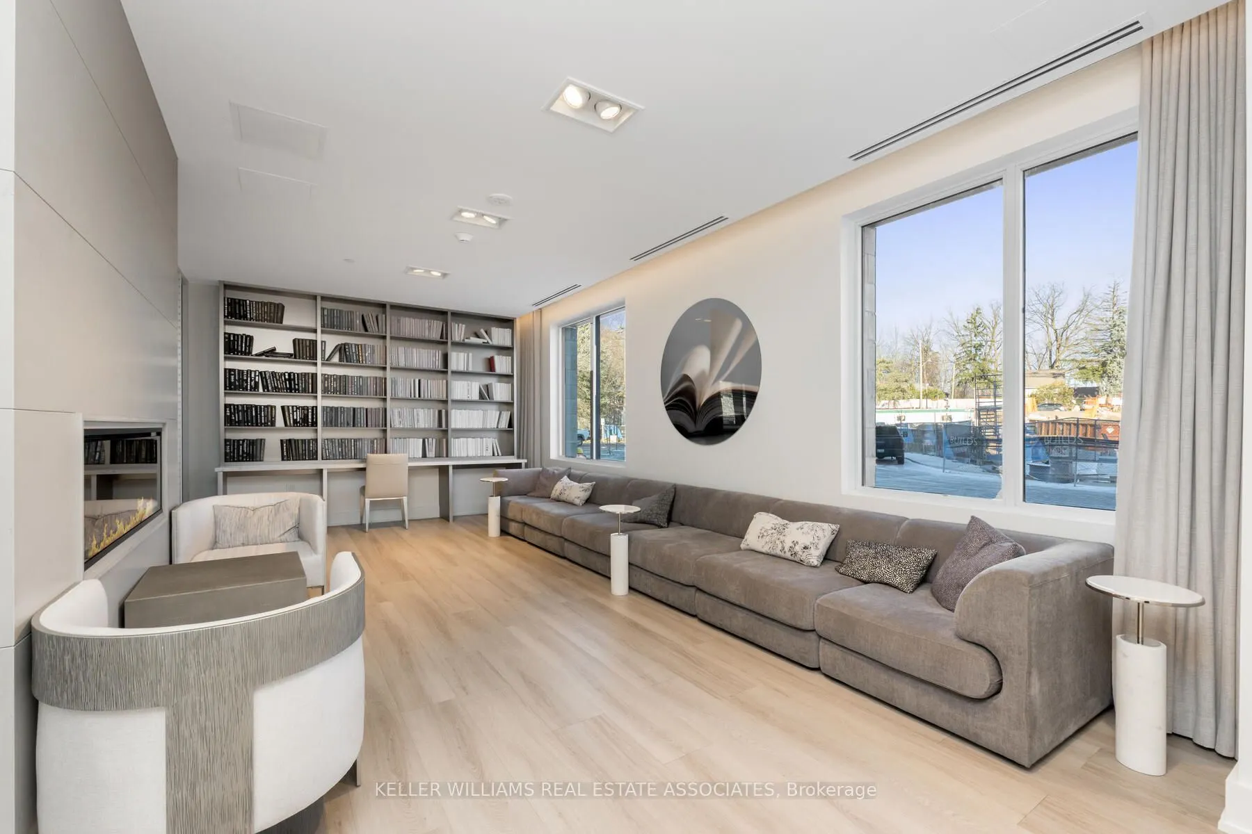 42 Mill Street, #303