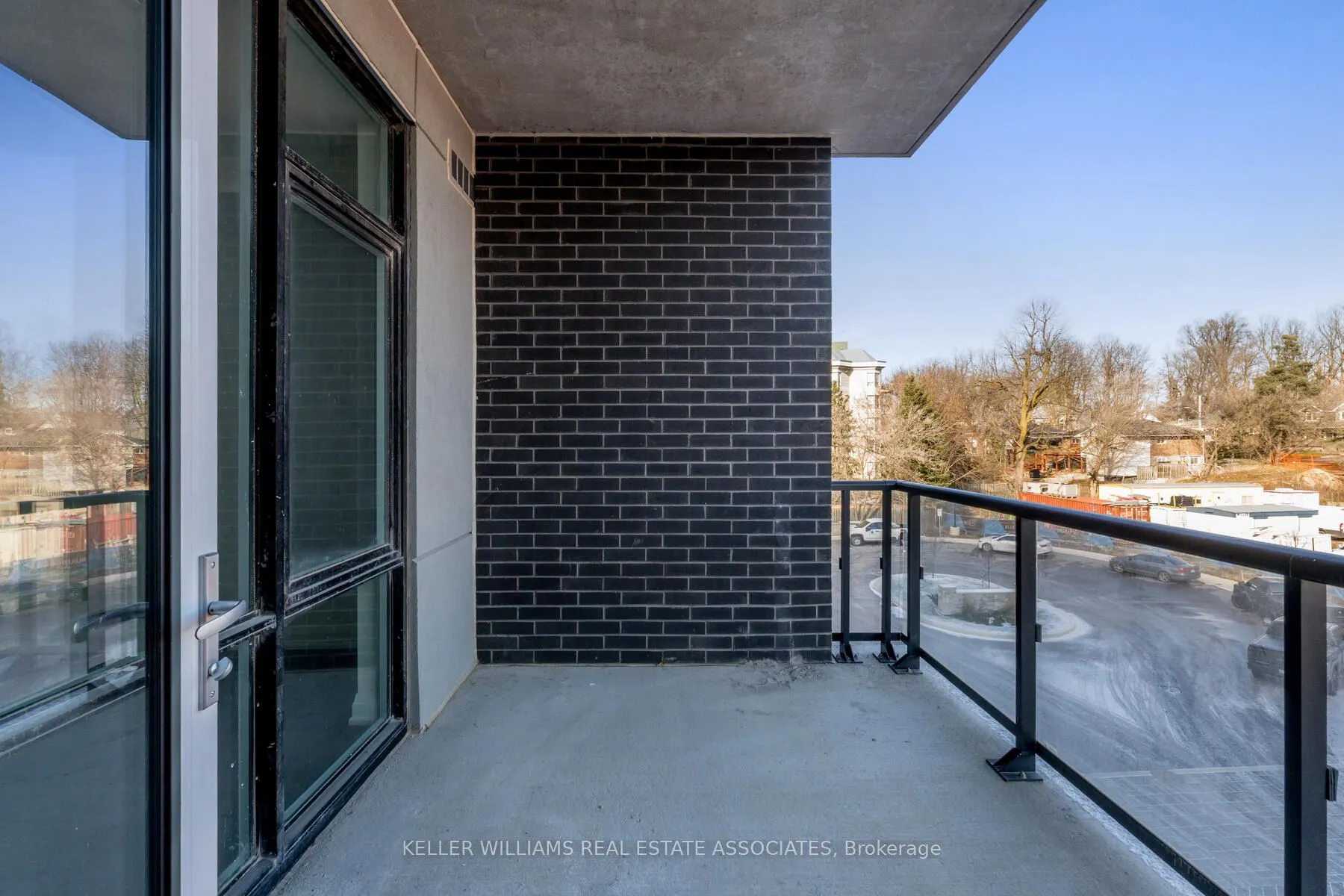 42 Mill Street, #303