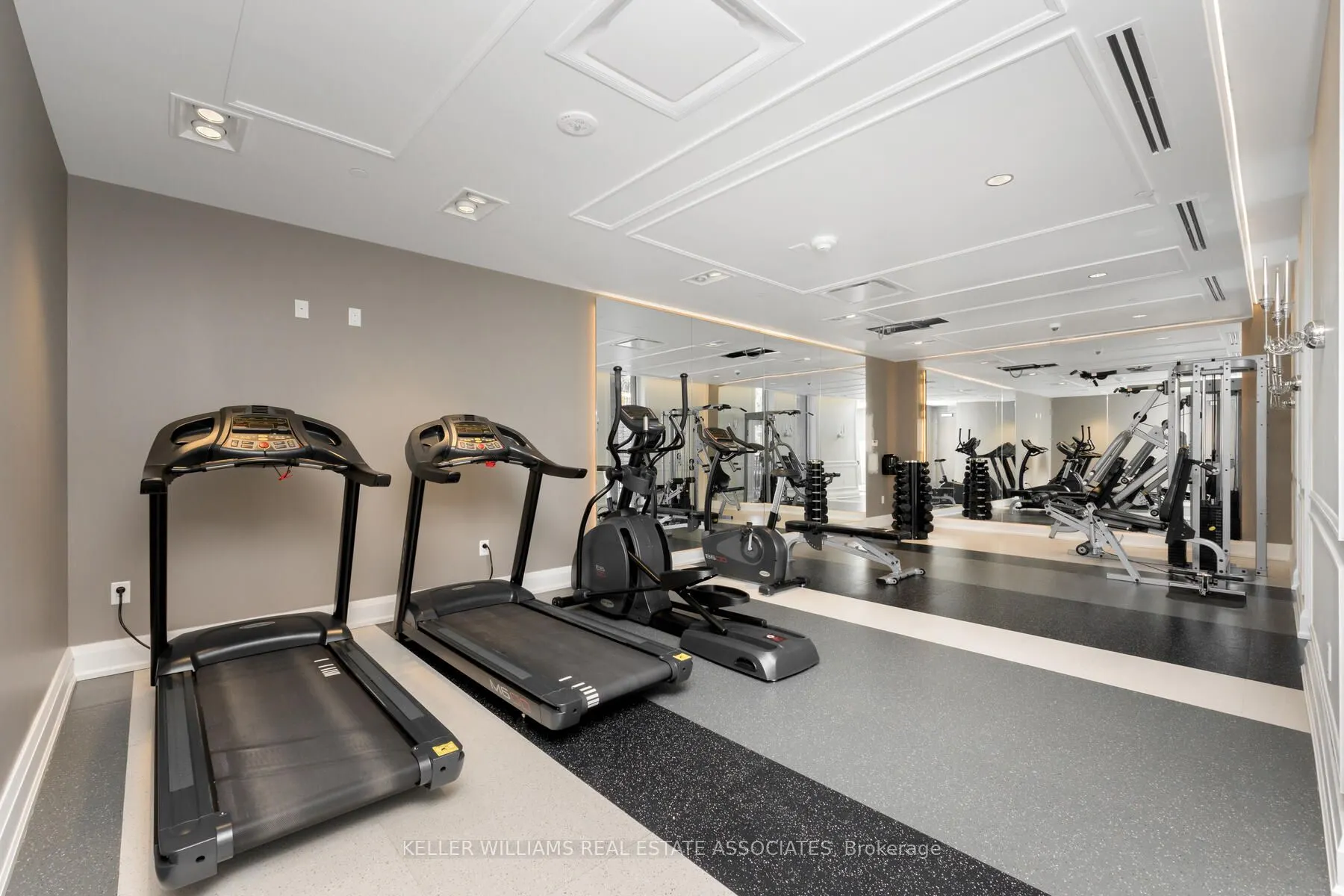 42 Mill Street, #303
