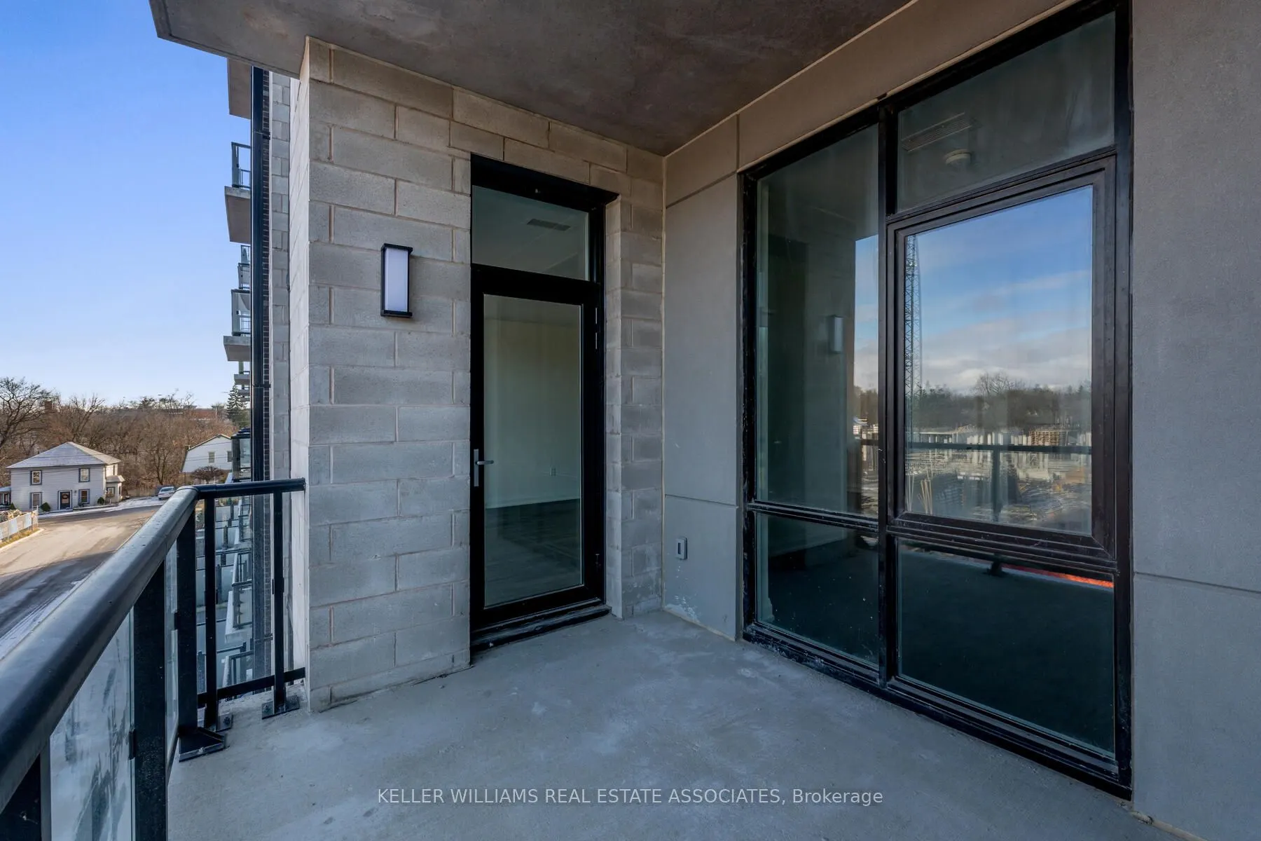 42 Mill Street, #303