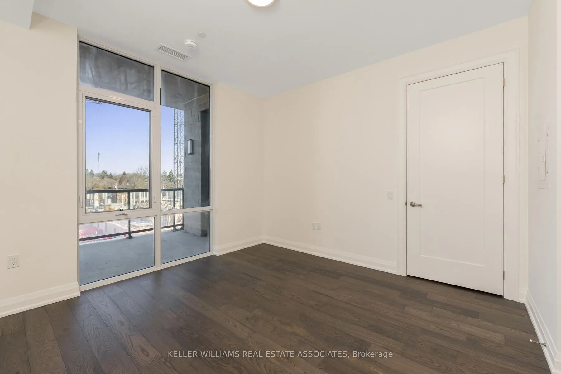 42 Mill Street, #303