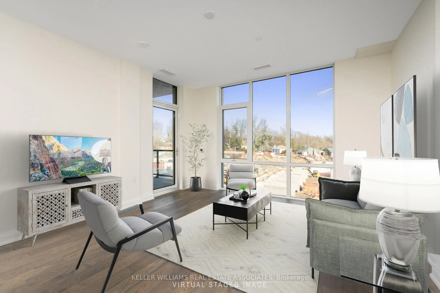 42 Mill Street, #303