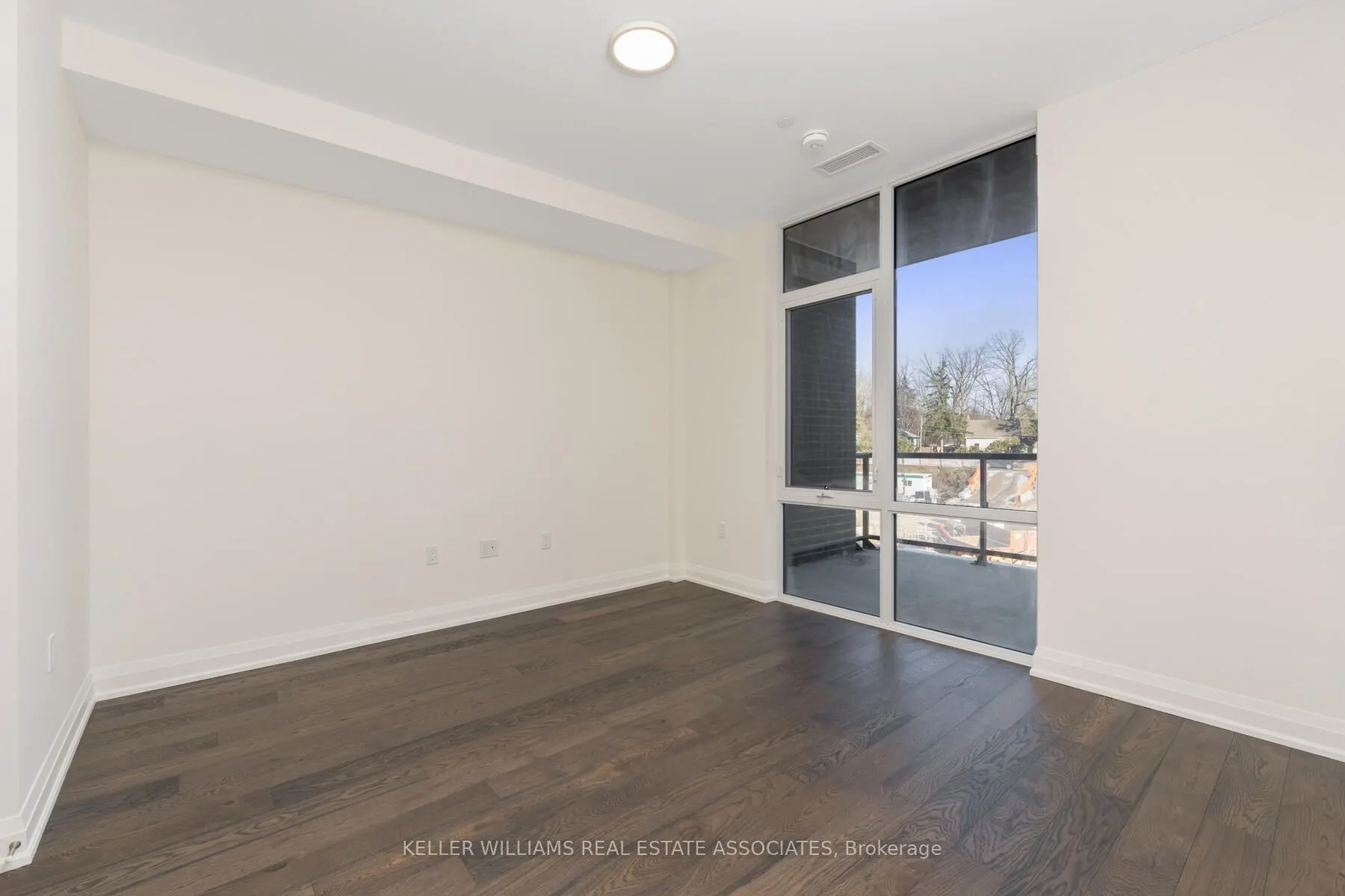 42 Mill Street, #303