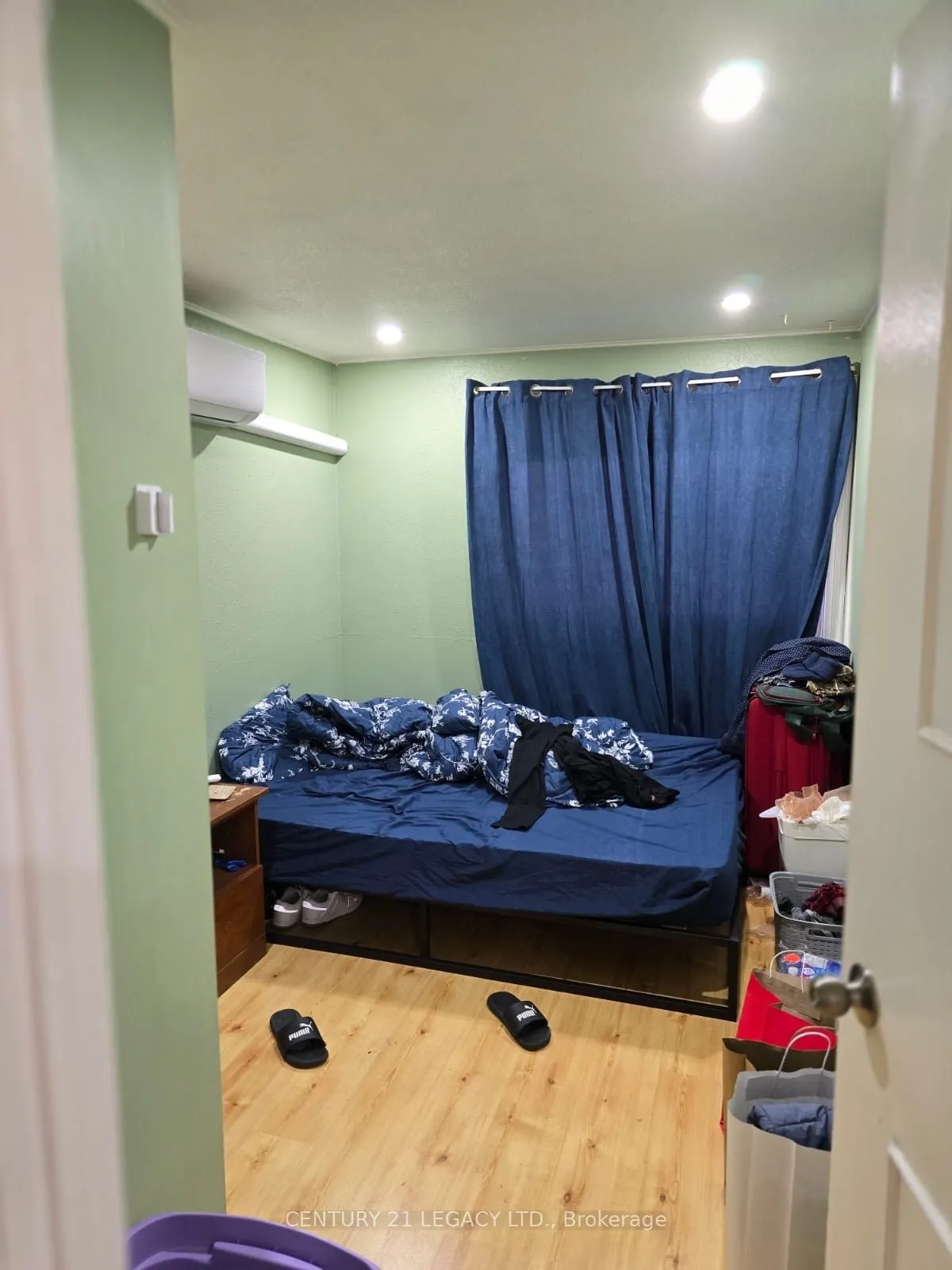 3 Hernon Court