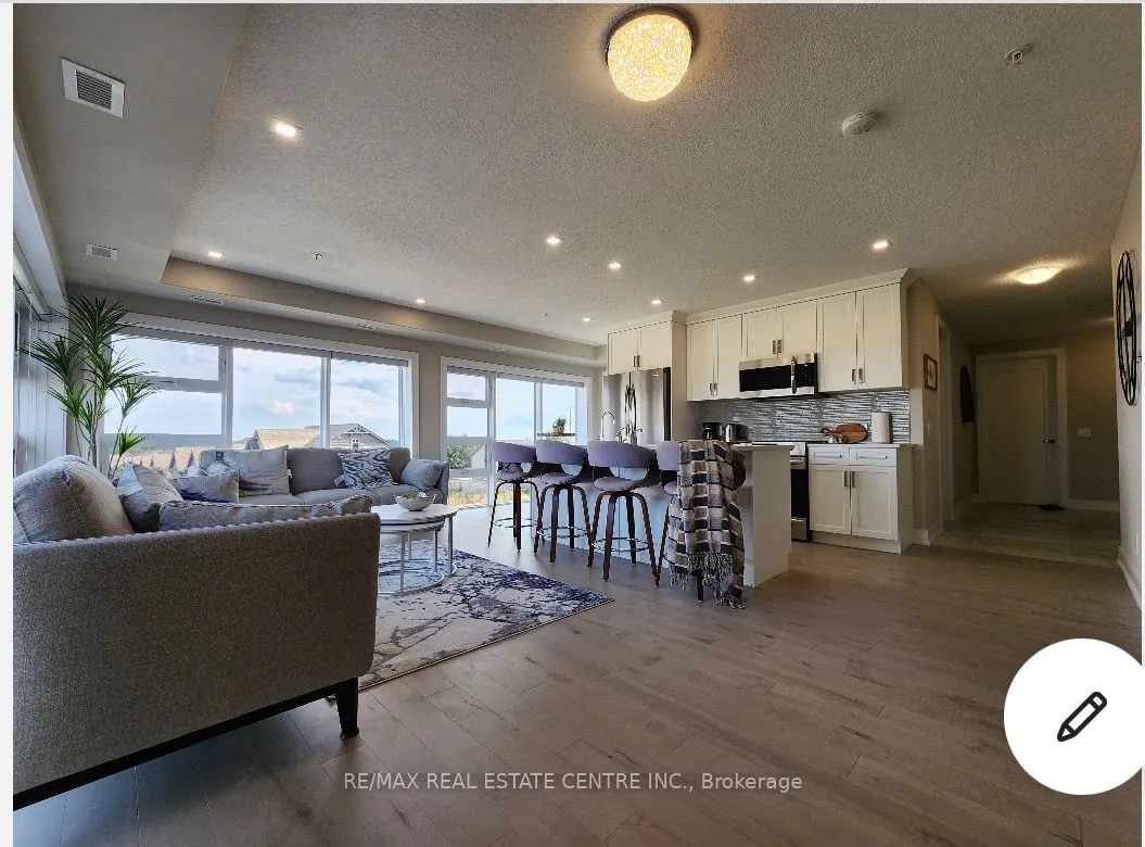 105 Spencer Avenue, #305