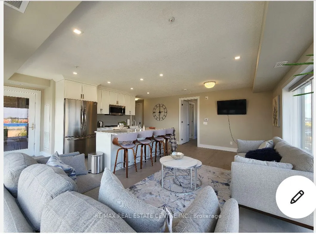 105 Spencer Avenue, #305