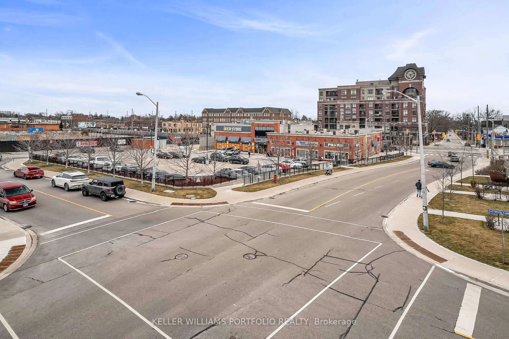 70 Eastwood Park Gardens, #21
