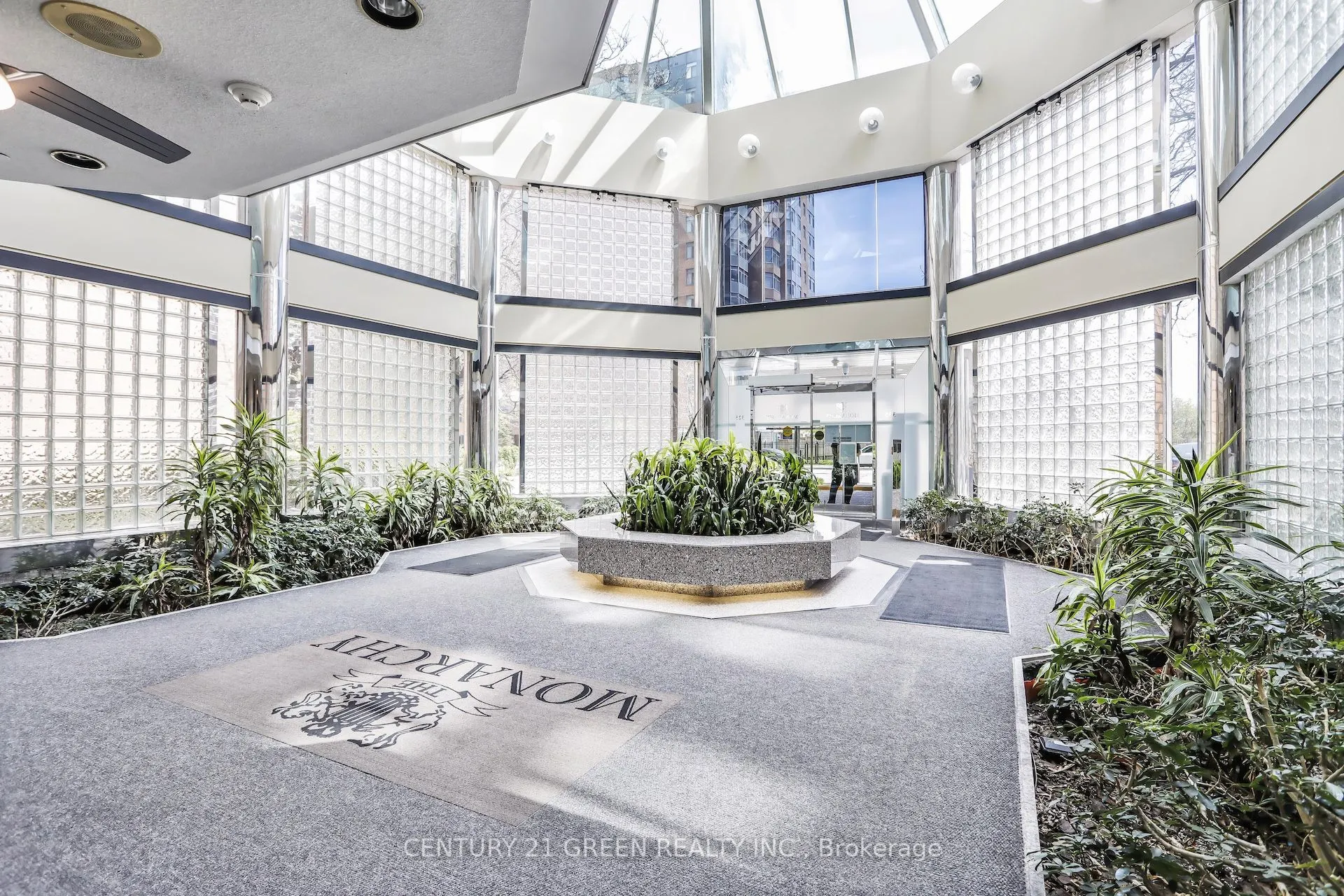 335 Webb Drive, #306