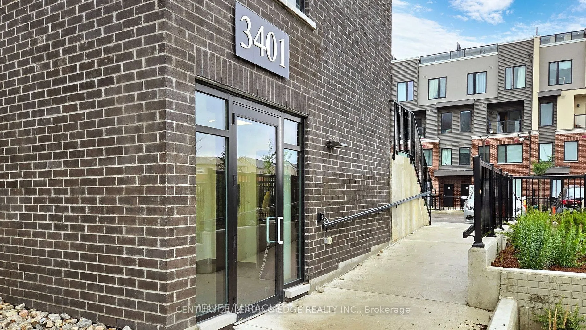 3401 Ridgeway Drive #416