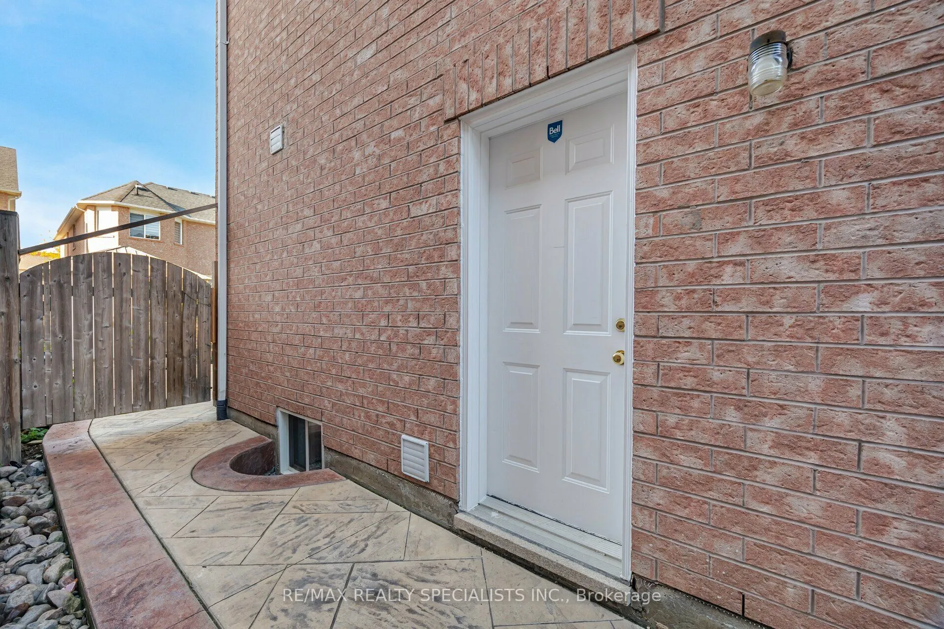 30 Latania Boulevard