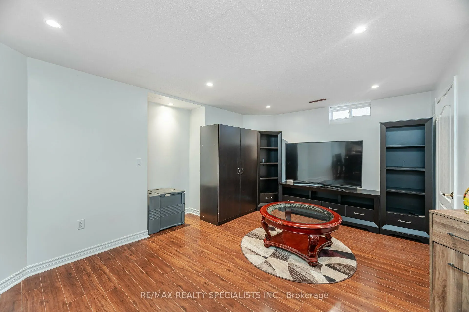 30 Latania Boulevard