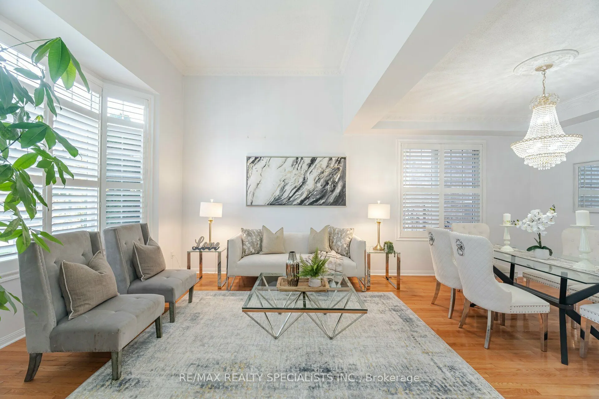 30 Latania Boulevard